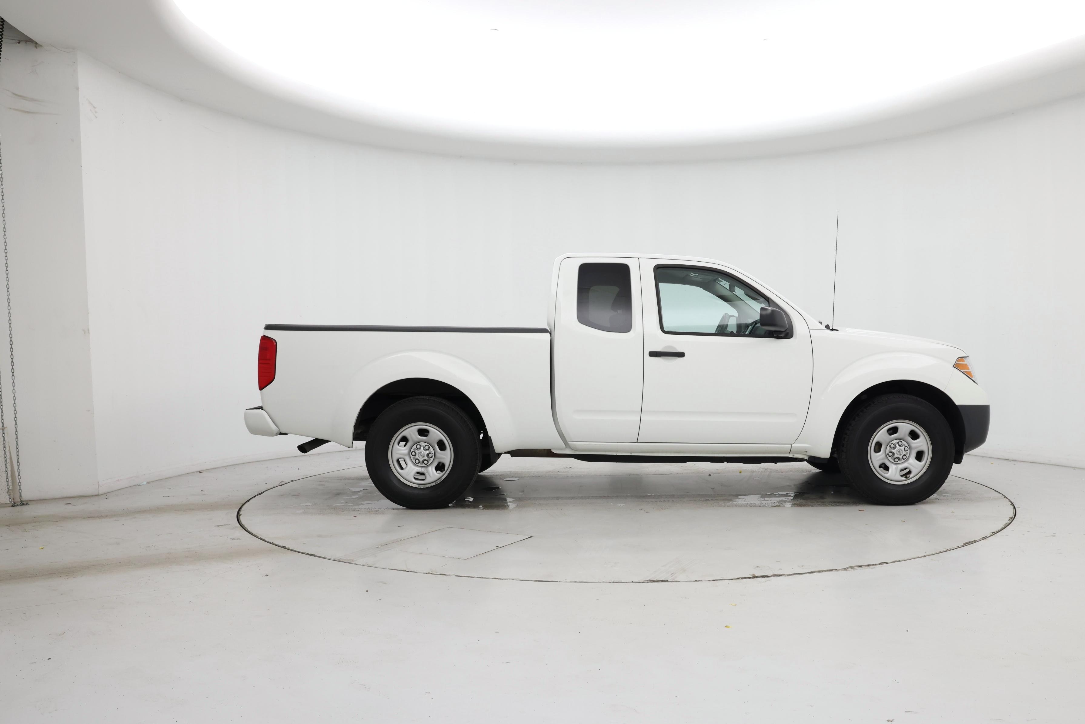 Thumbnail: 2020 Nissan Frontier - 7