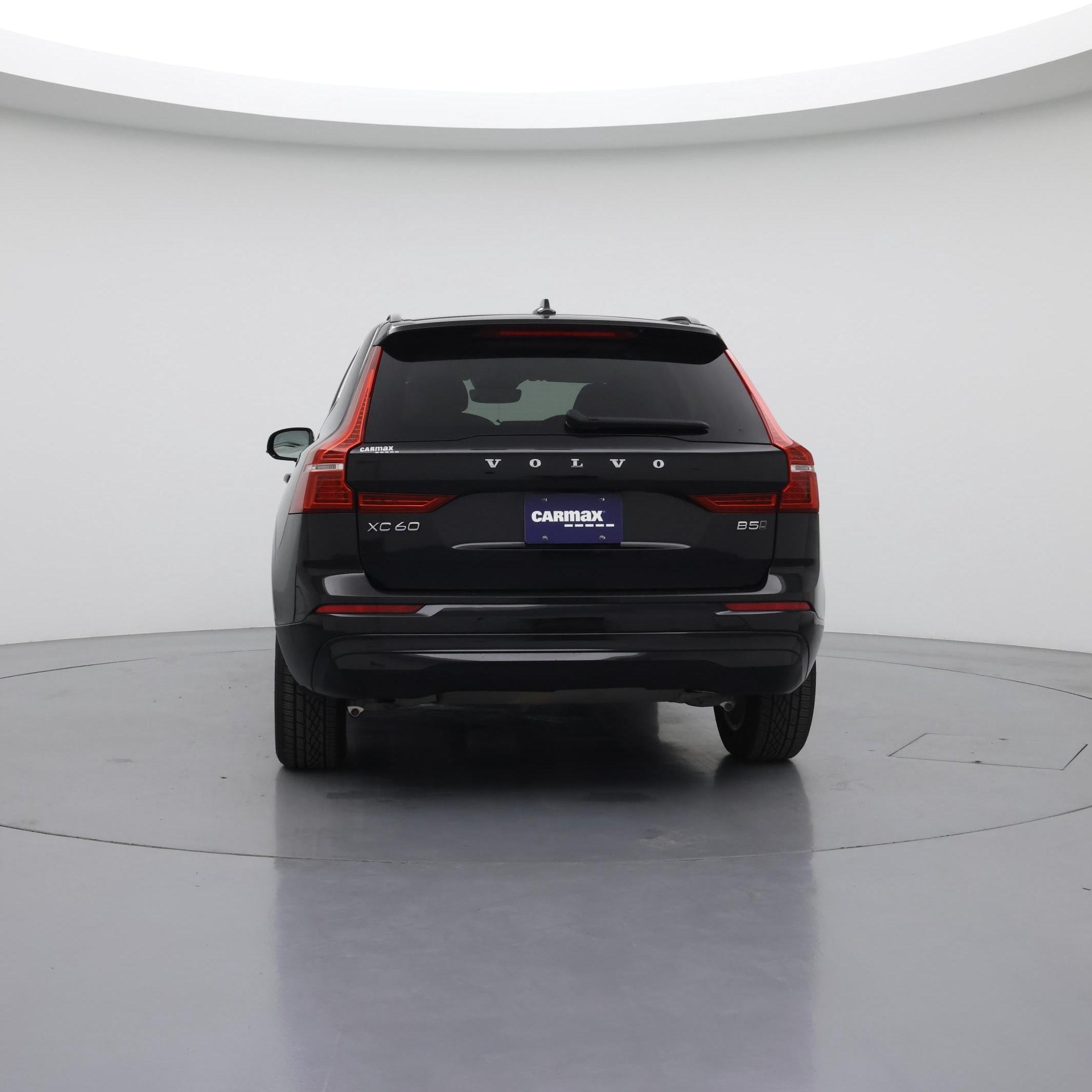 Thumbnail: 2022 Volvo XC60 - 6