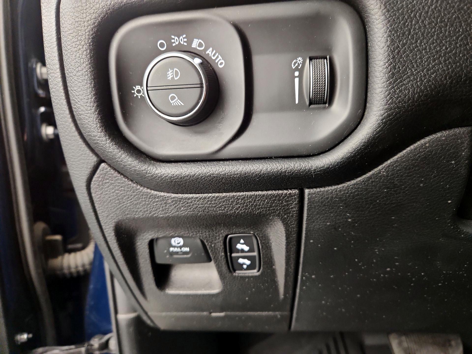 Thumbnail: 2022 RAM 1500 - 13