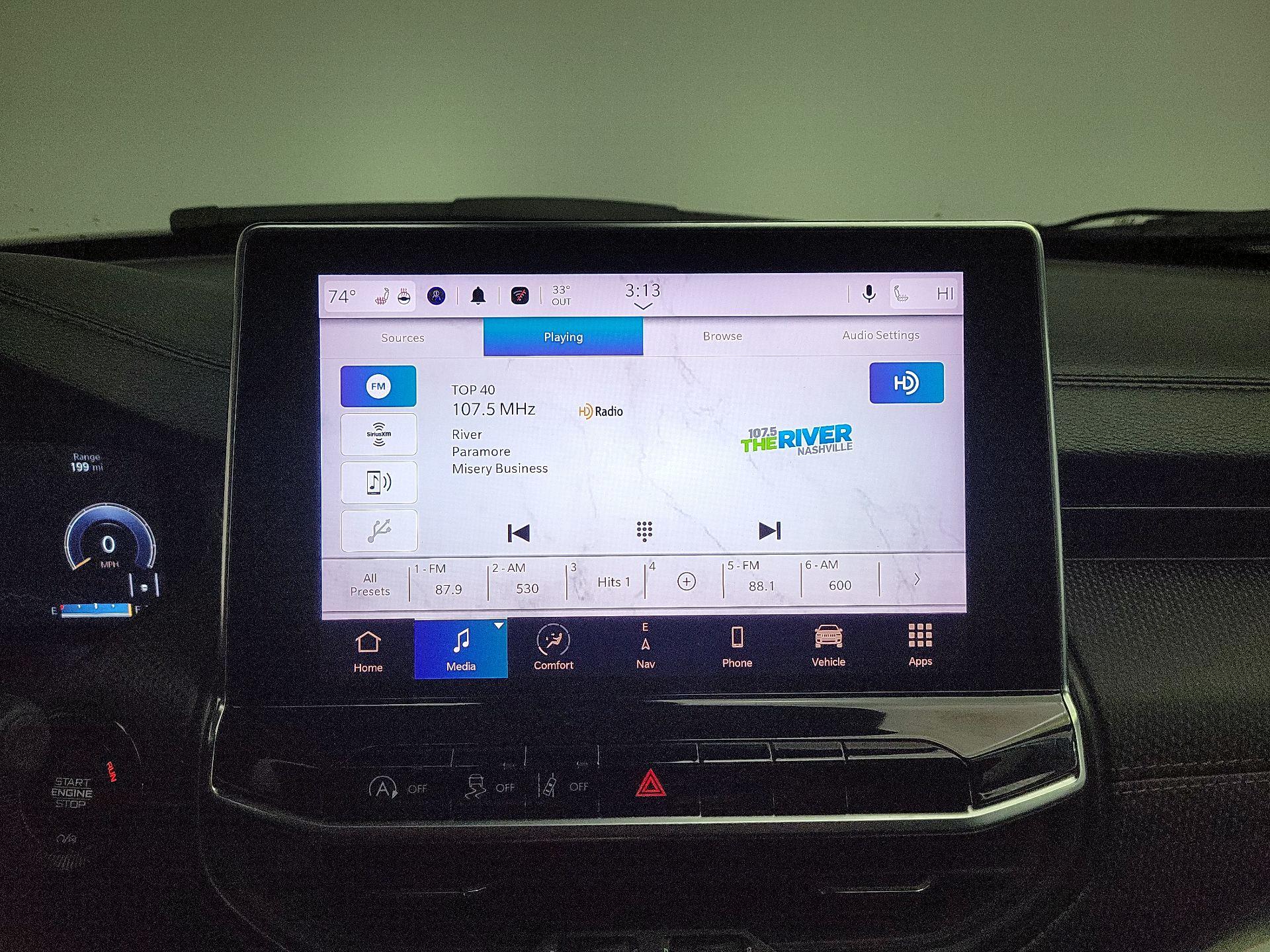 Thumbnail: 2022 Jeep Compass - 16