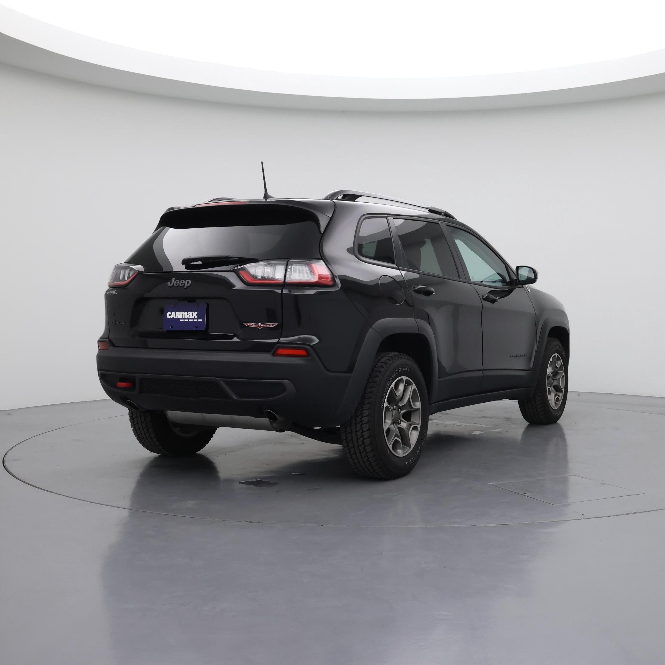 Thumbnail: 2022 Jeep Cherokee - 8