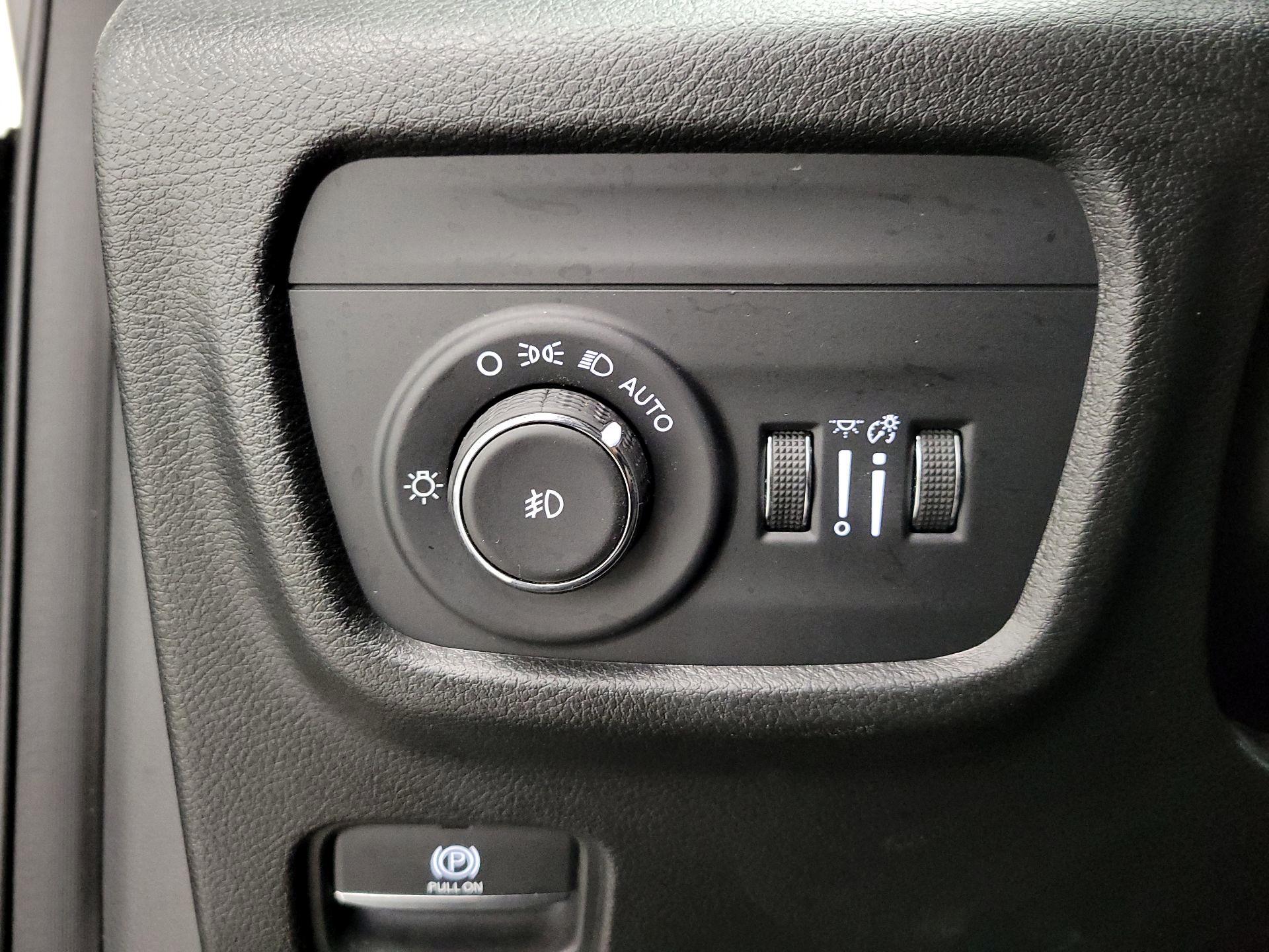 Thumbnail: 2022 Jeep Grand Cherokee L - 13