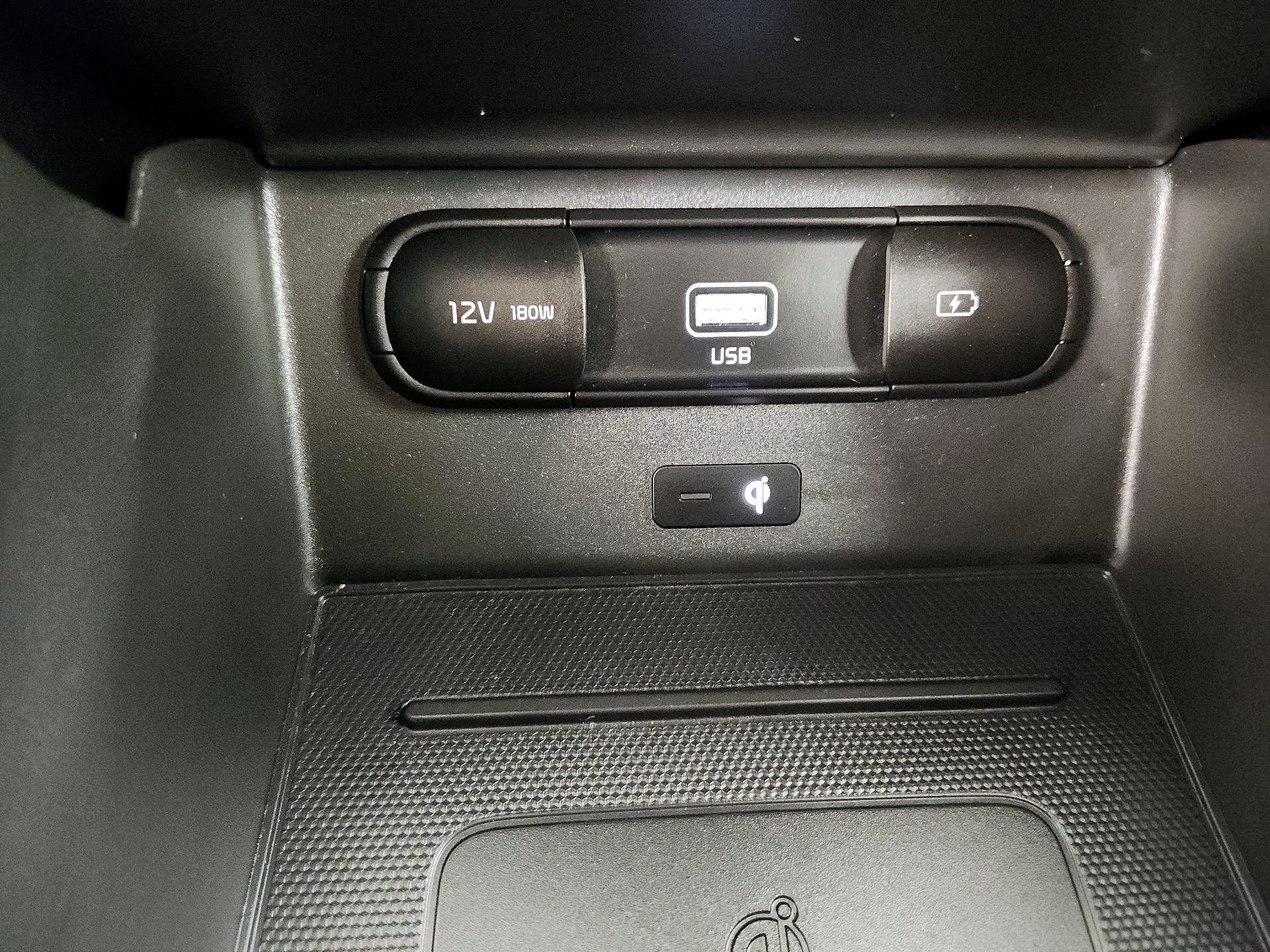 Thumbnail: 2022 Kia Telluride - 19