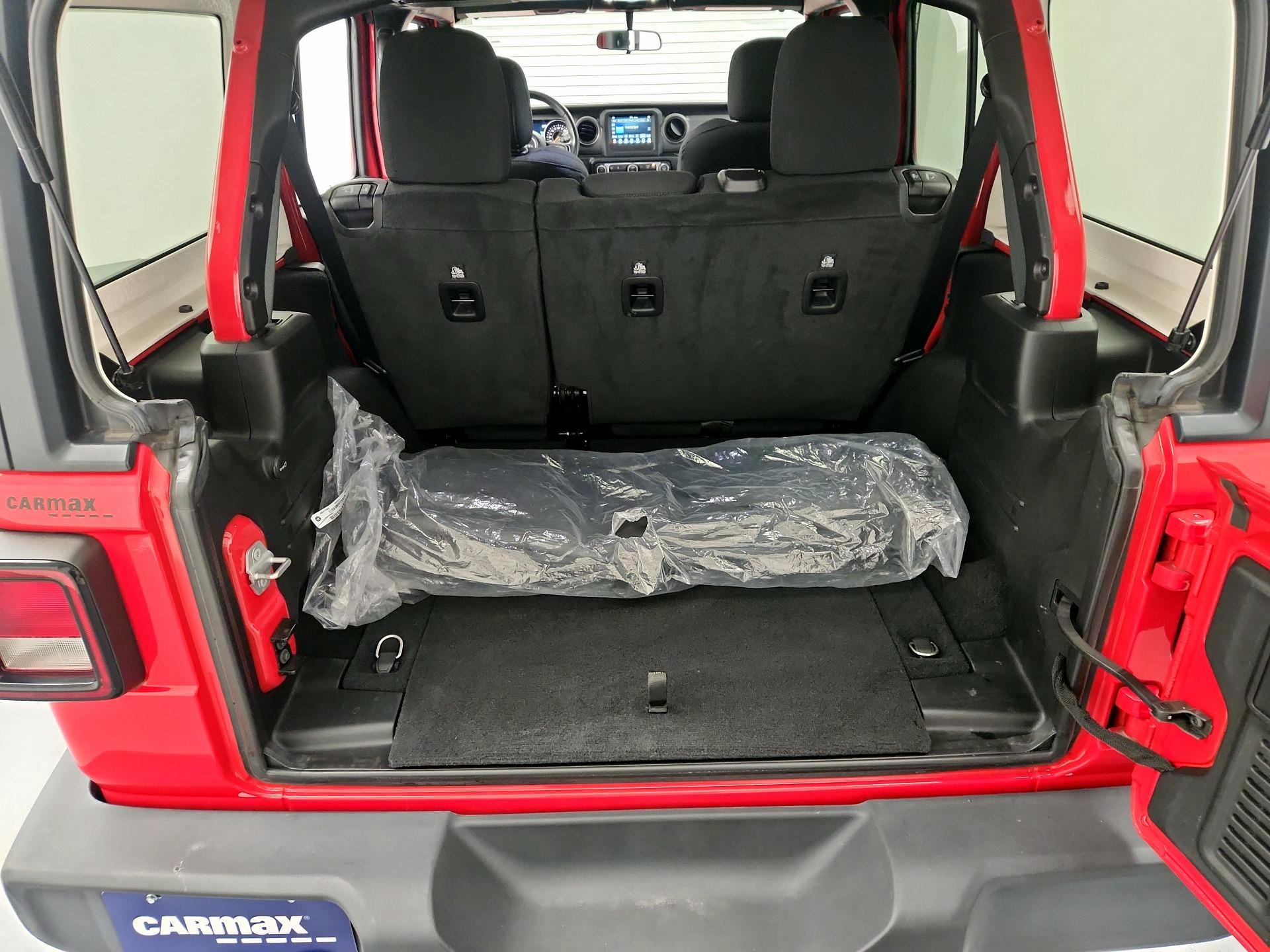 Thumbnail: 2021 Jeep Wrangler - 19