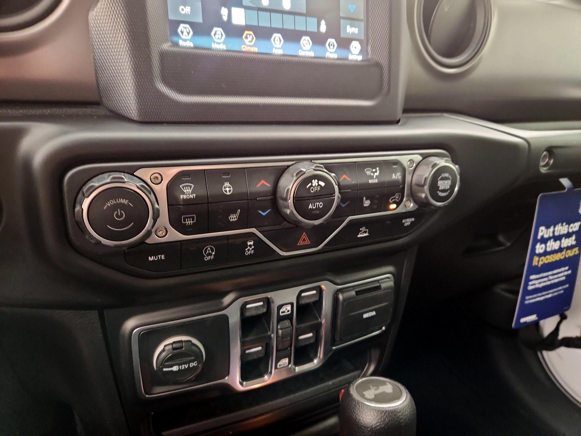 Thumbnail: 2021 Jeep Wrangler - 16