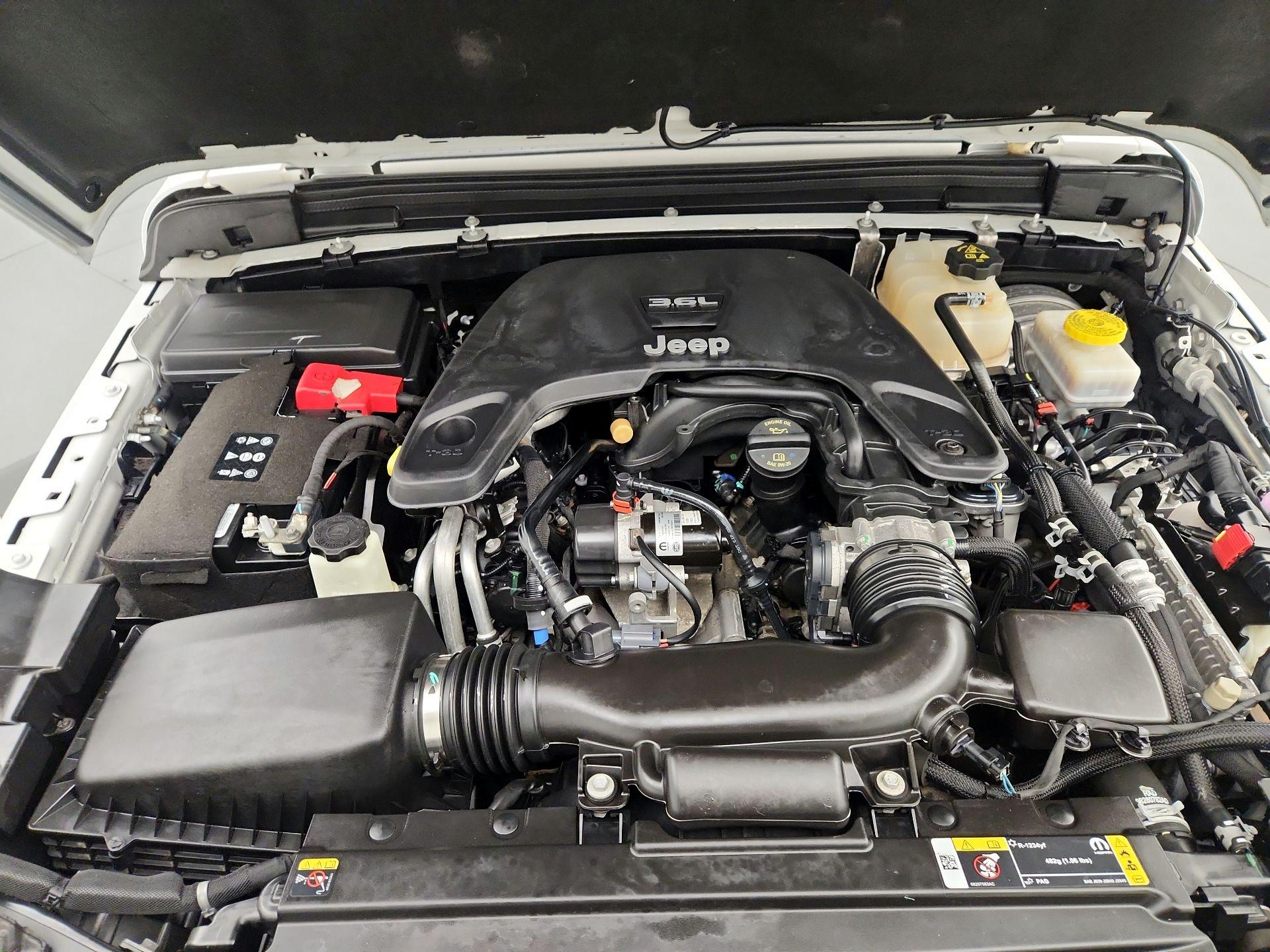 Thumbnail: 2021 Jeep Wrangler - 20