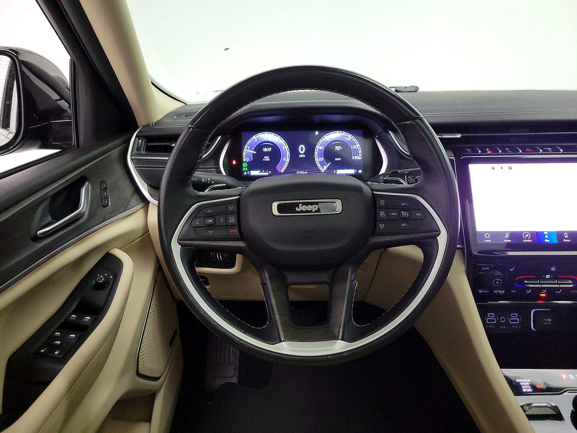 Thumbnail: 2022 Jeep Grand Cherokee - 10