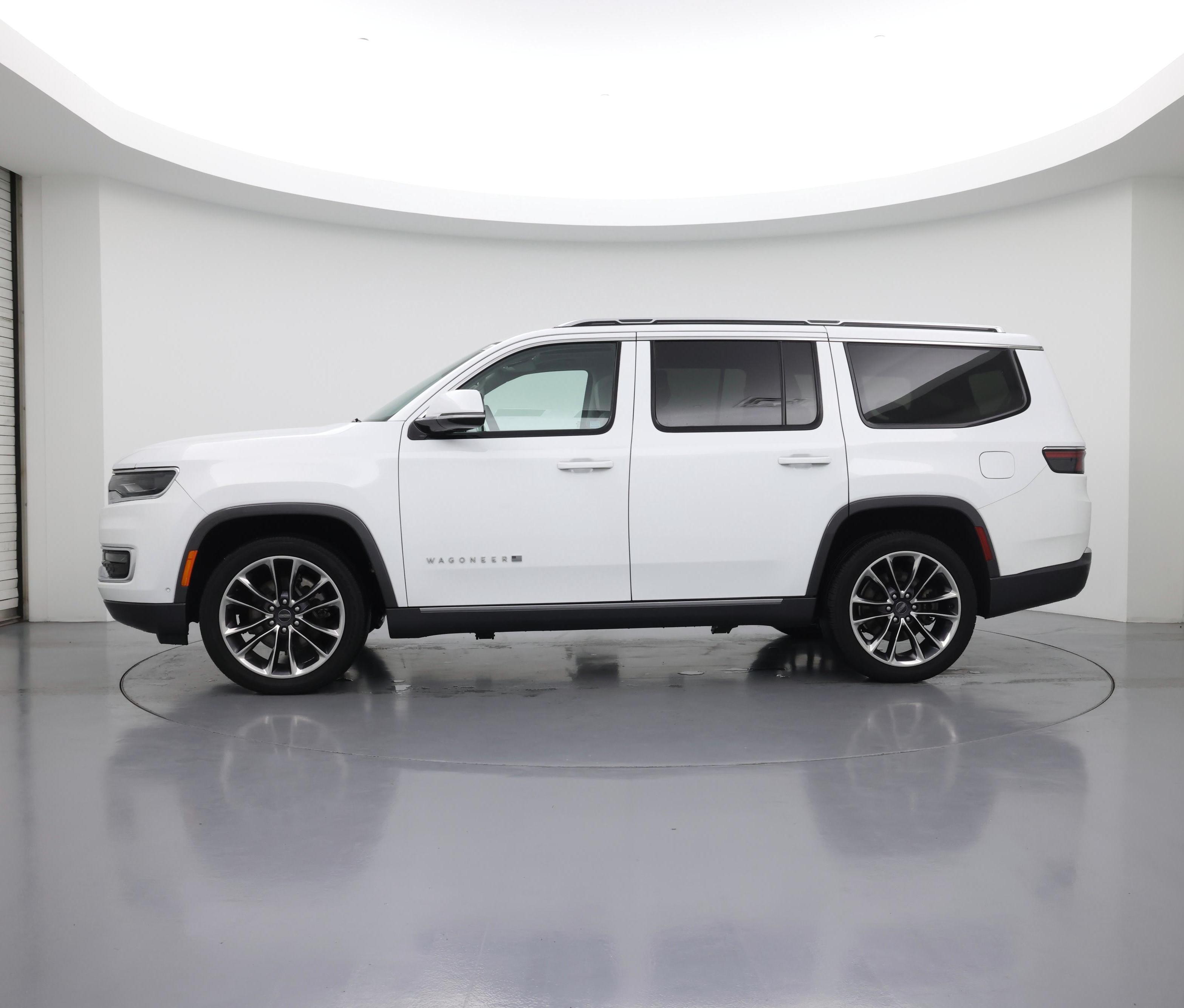 Thumbnail: 2022 Jeep Wagoneer - 3