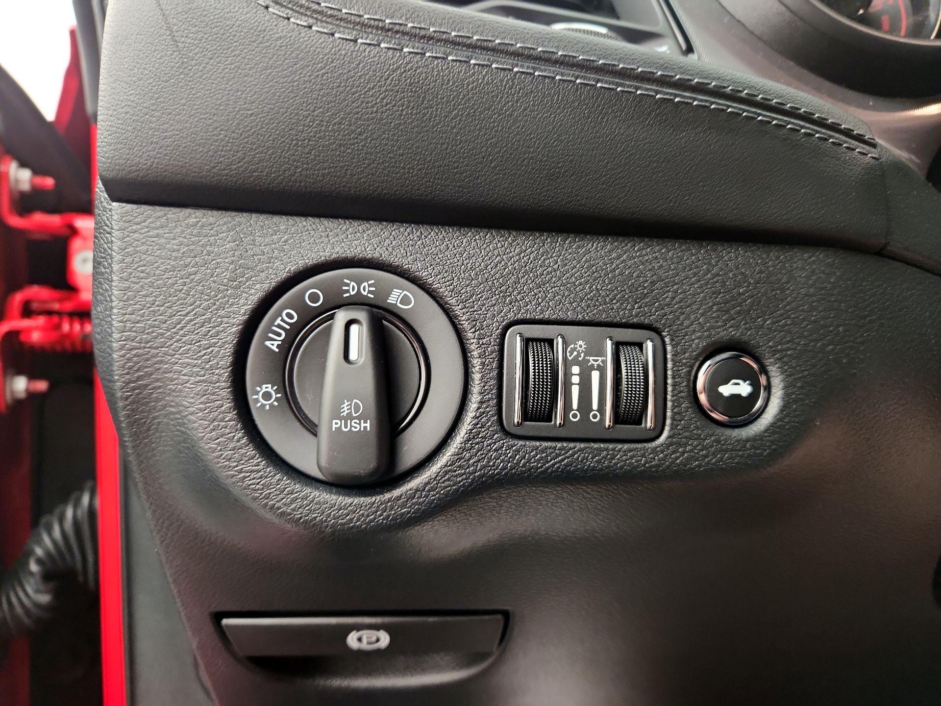 Thumbnail: 2022 Dodge Challenger - 13