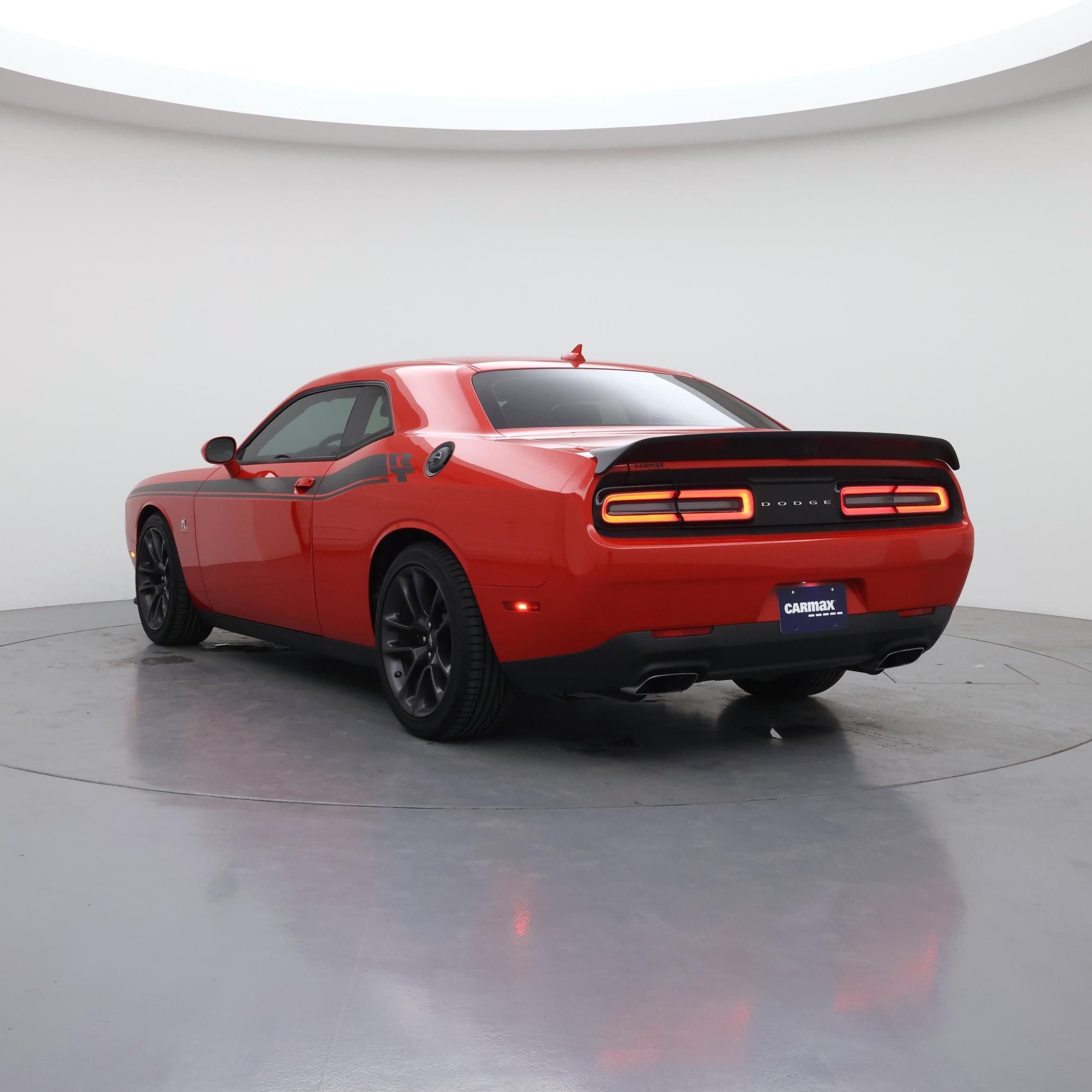 Thumbnail: 2022 Dodge Challenger - 2