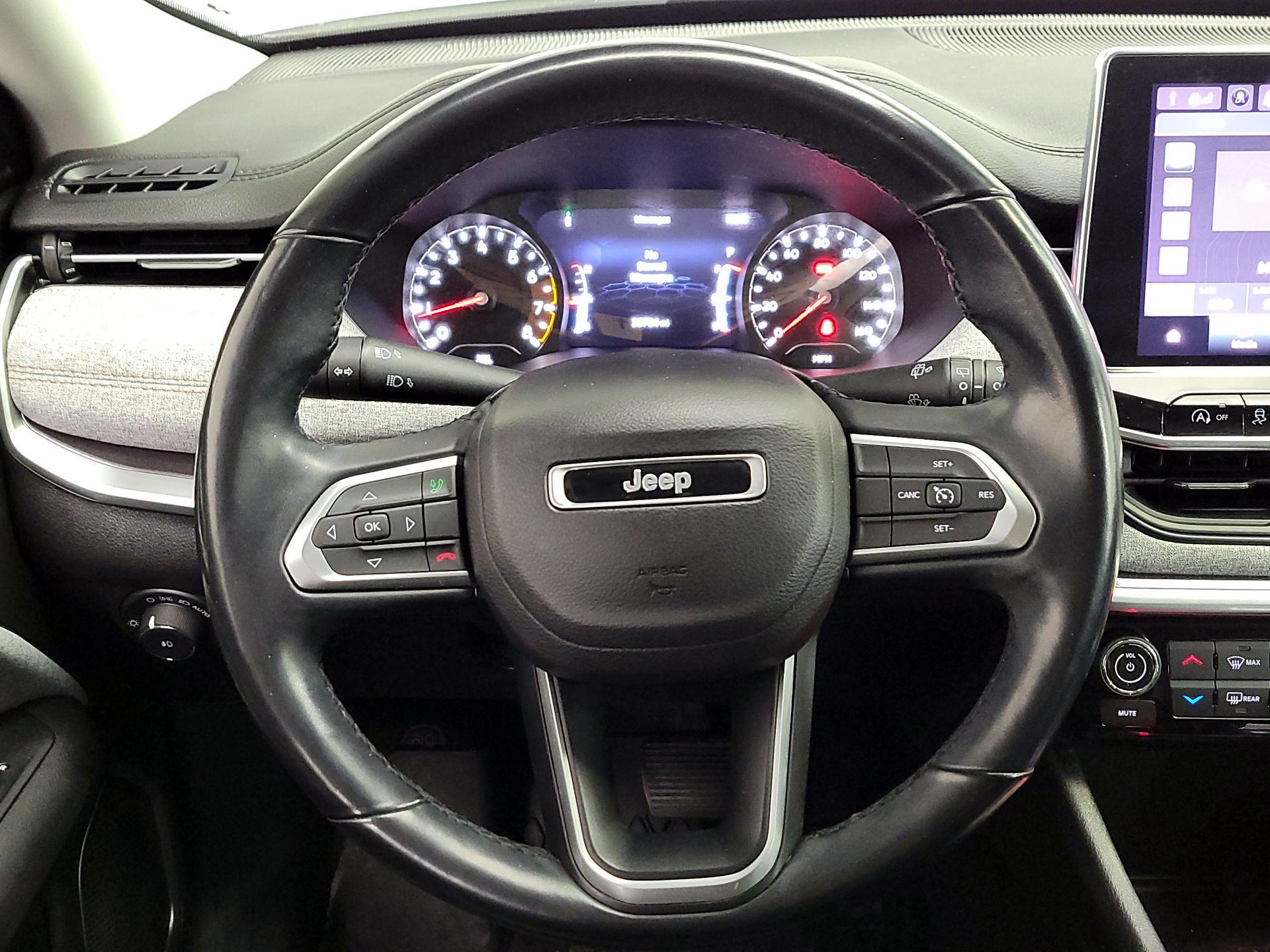 Thumbnail: 2022 Jeep Compass - 10