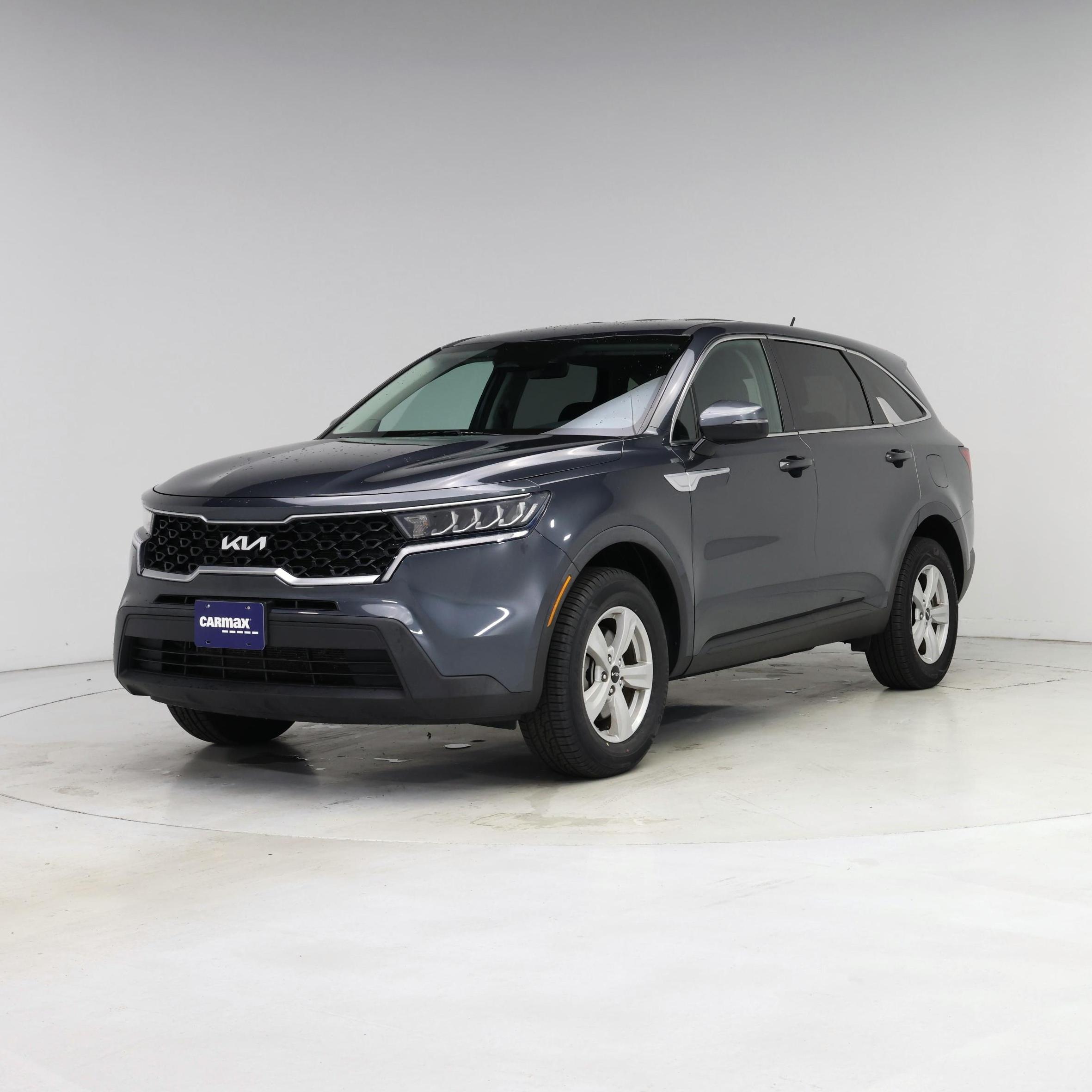 Thumbnail: 2022 Kia Sorento - 4