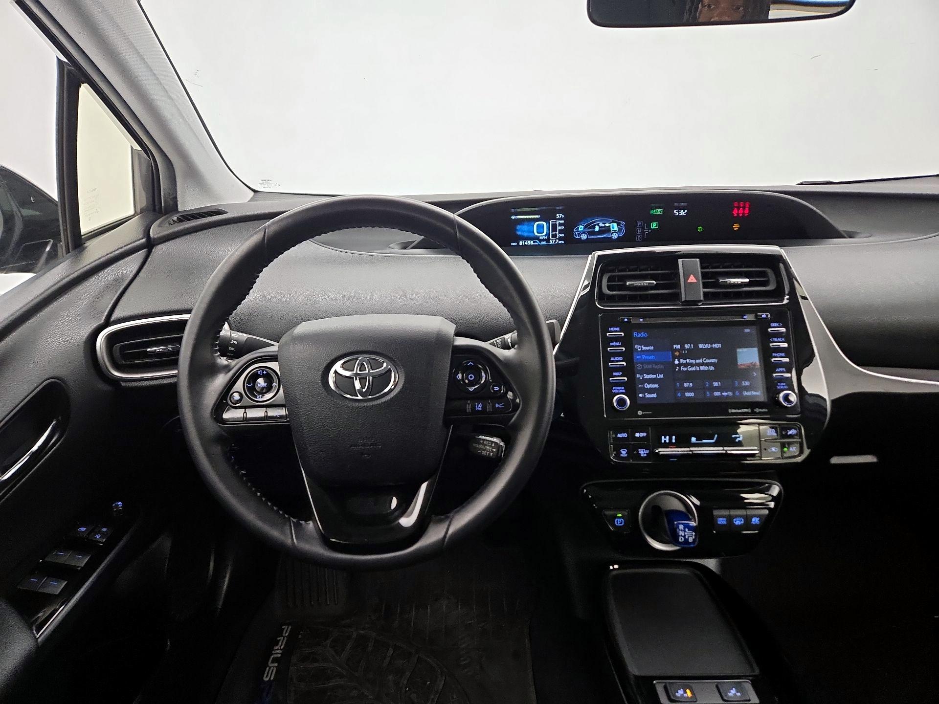 Thumbnail: 2020 Toyota Prius Prime - 10