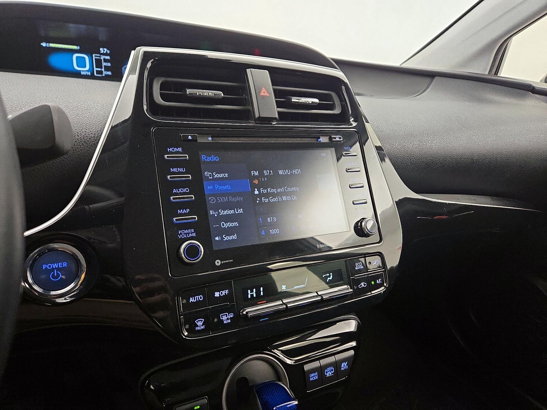 Thumbnail: 2020 Toyota Prius Prime - 15