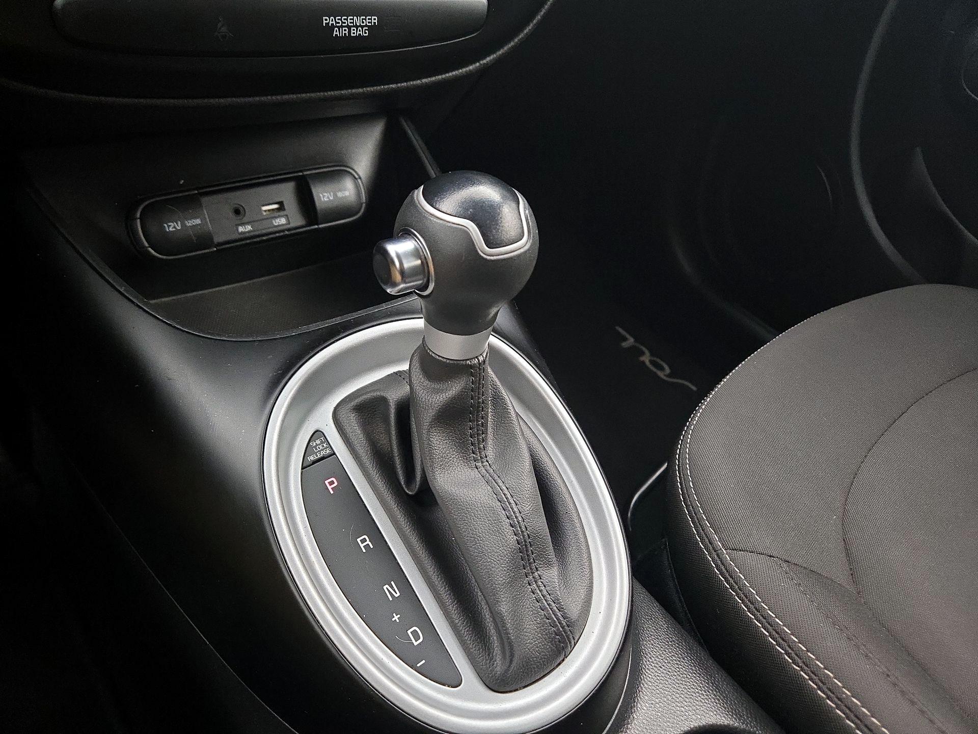 Thumbnail: 2017 Kia Soul - 16