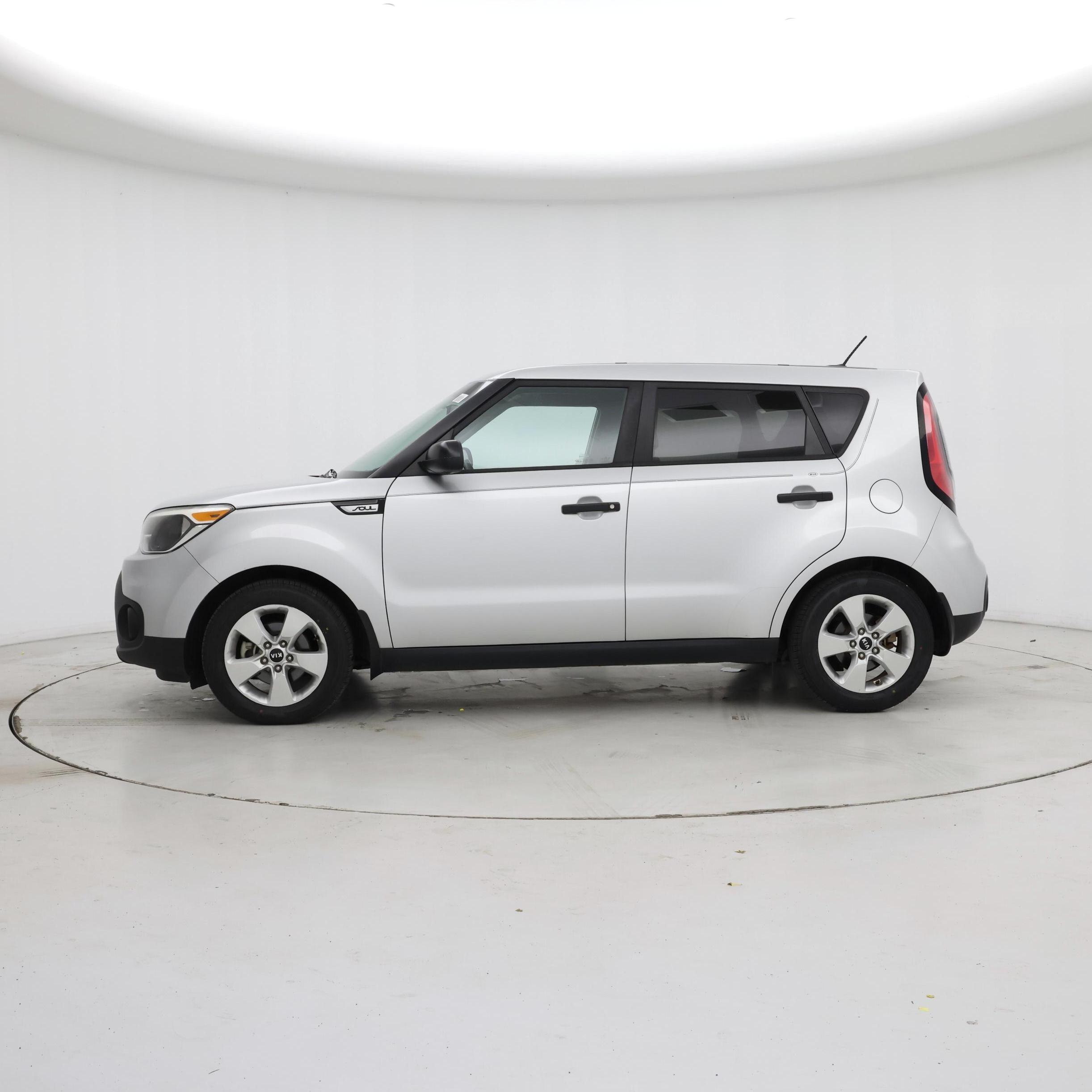 Thumbnail: 2017 Kia Soul - 3