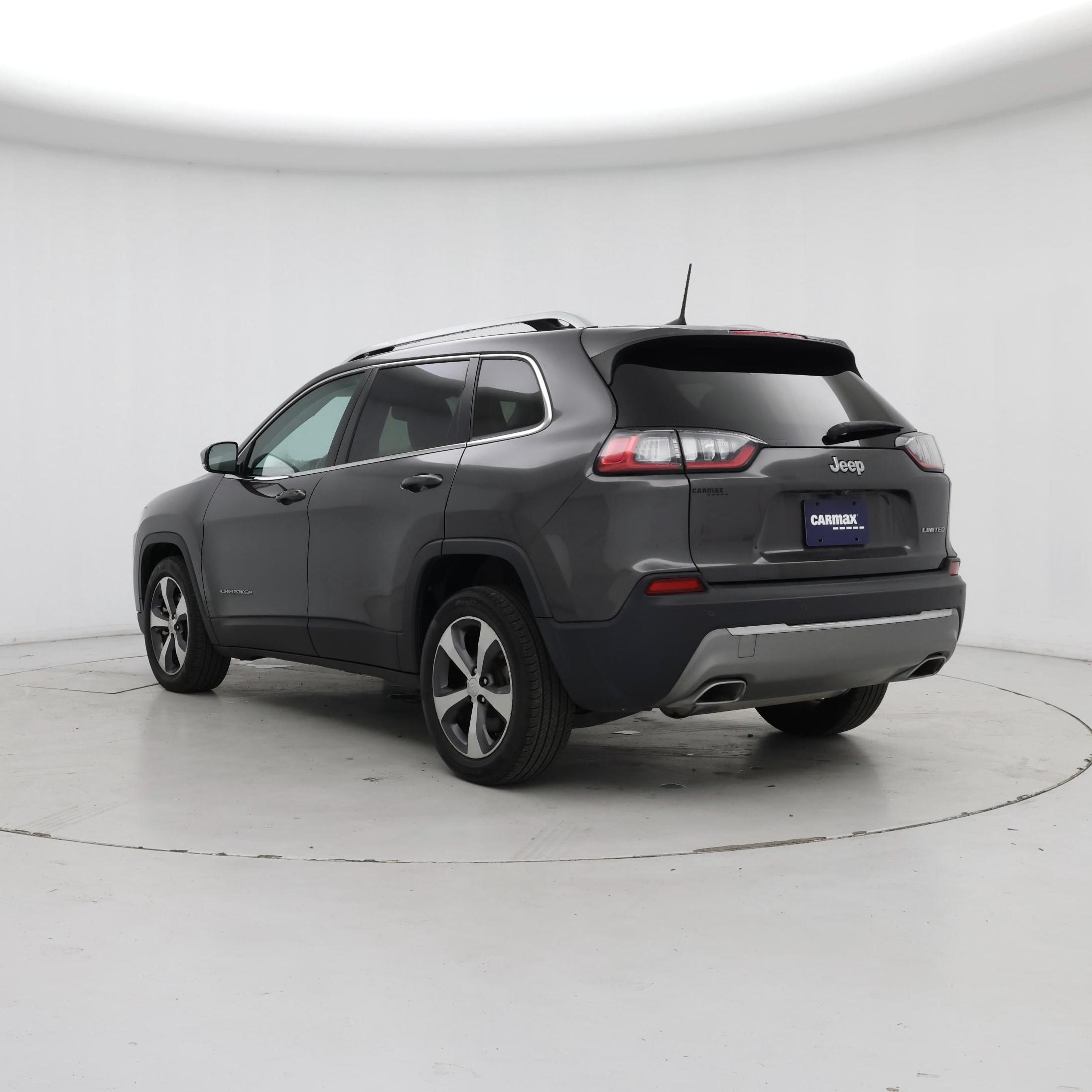 Thumbnail: 2019 Jeep Cherokee - 2