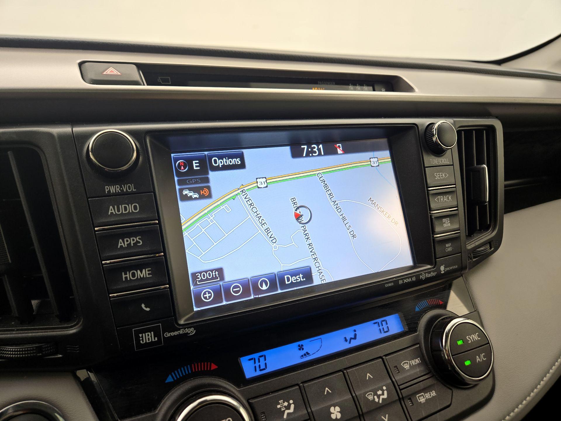 Thumbnail: 2018 Toyota RAV4 - 14