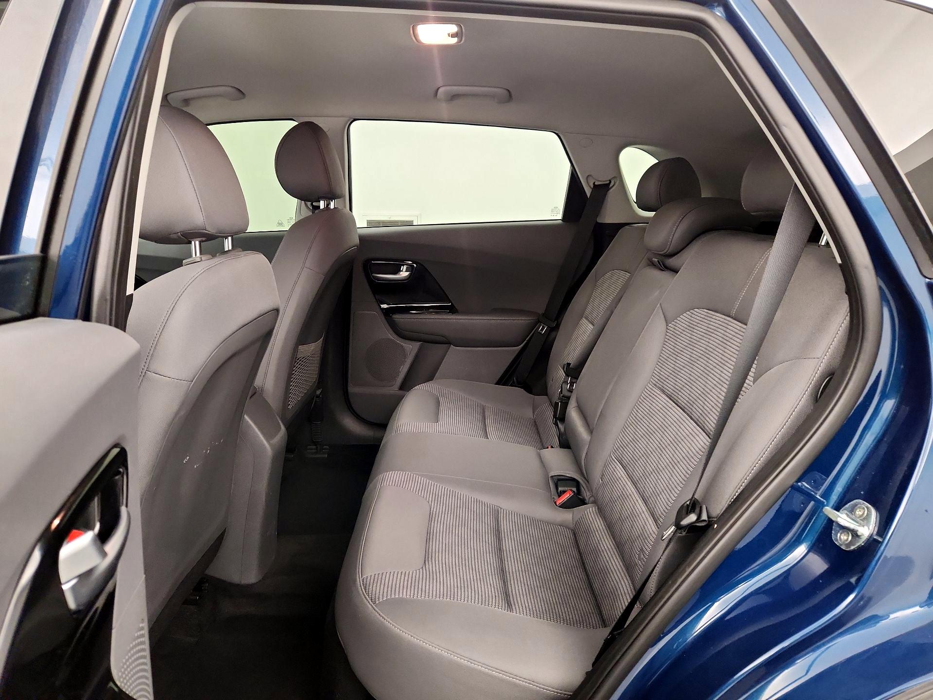 Thumbnail: 2020 Kia Niro - 19