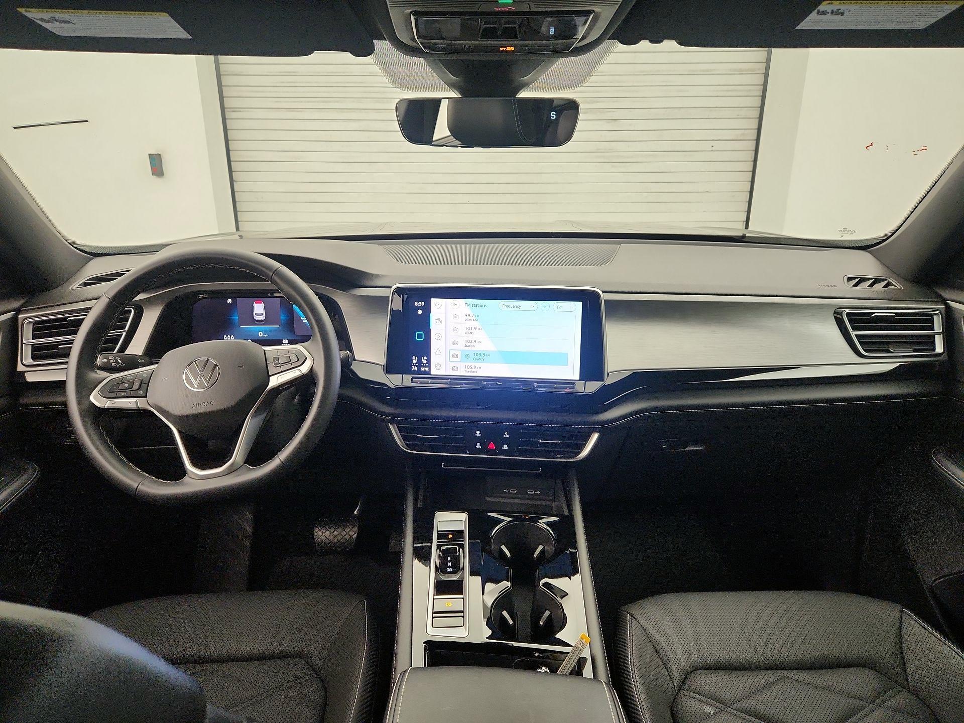 Thumbnail: 2024 Volkswagen Atlas - 9