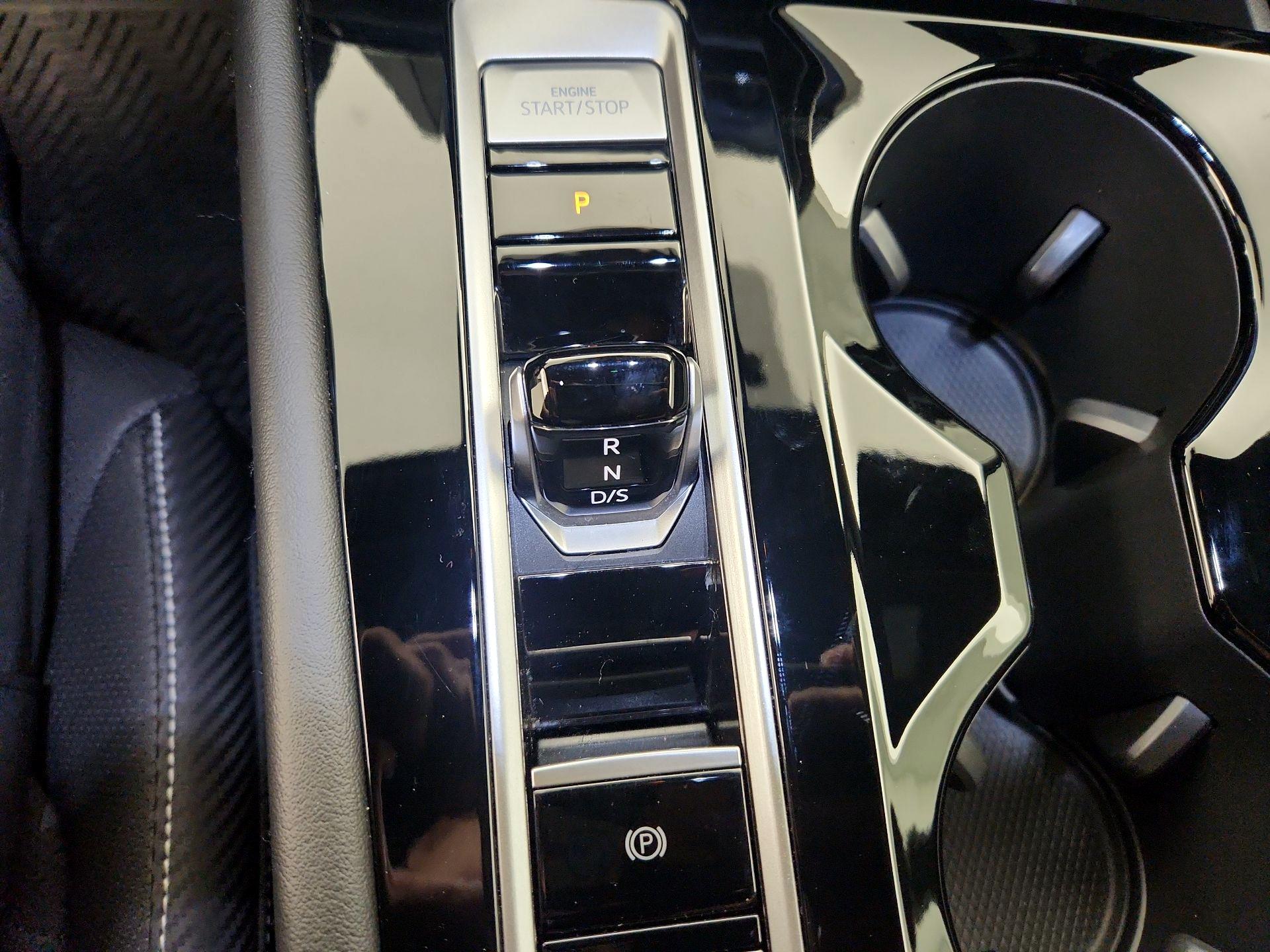 Thumbnail: 2024 Volkswagen Atlas - 17