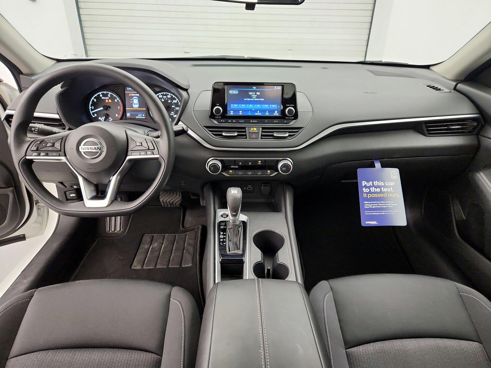 Thumbnail: 2022 Nissan Altima - 9