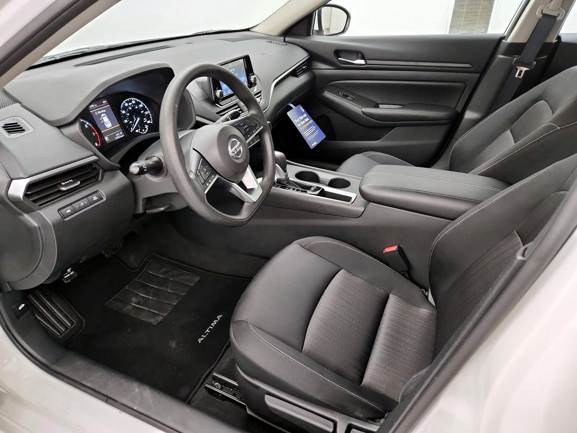 Thumbnail: 2022 Nissan Altima - 11