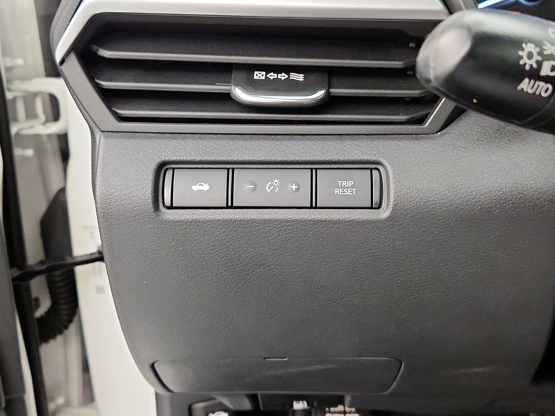 Thumbnail: 2022 Nissan Altima - 13