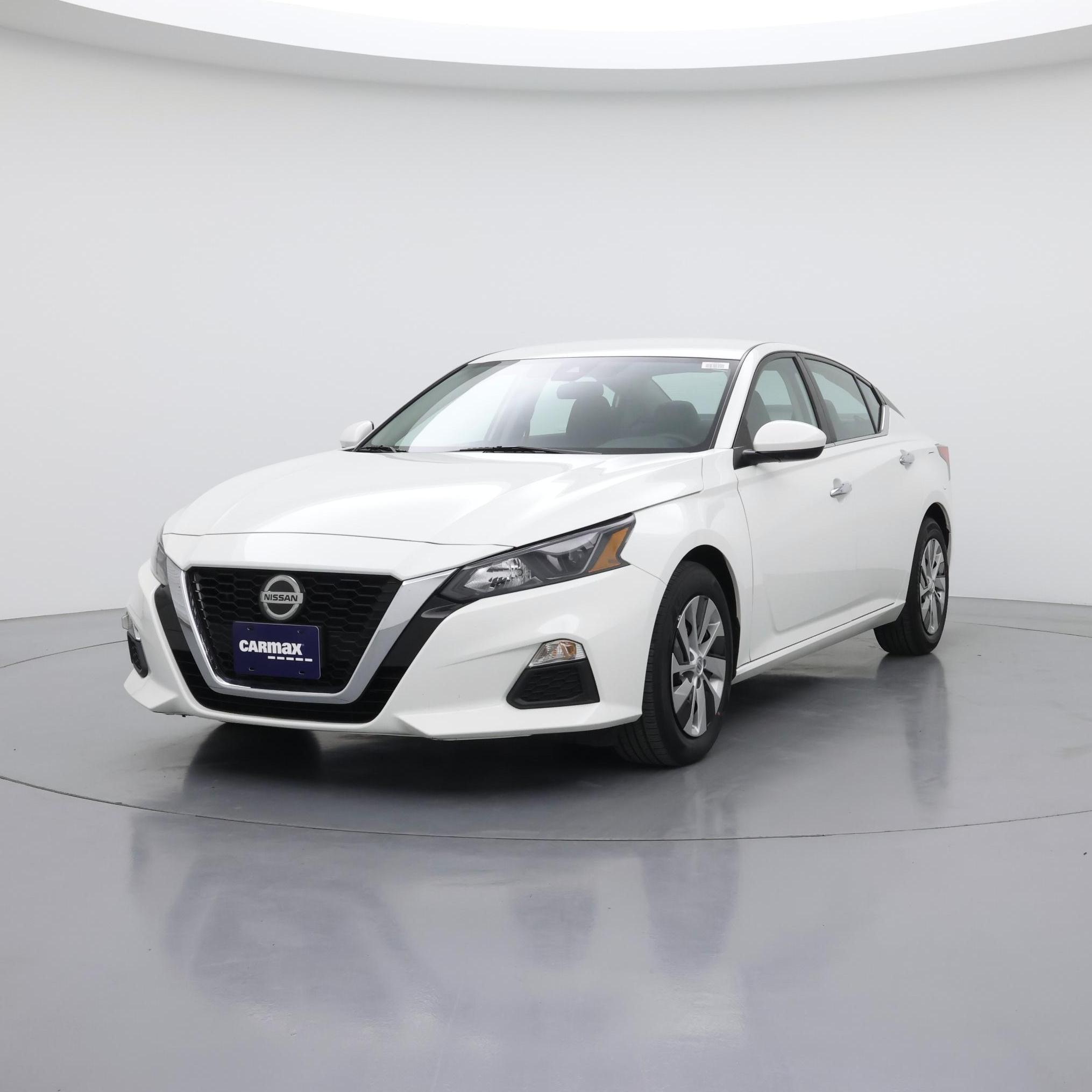 Thumbnail: 2022 Nissan Altima - 4