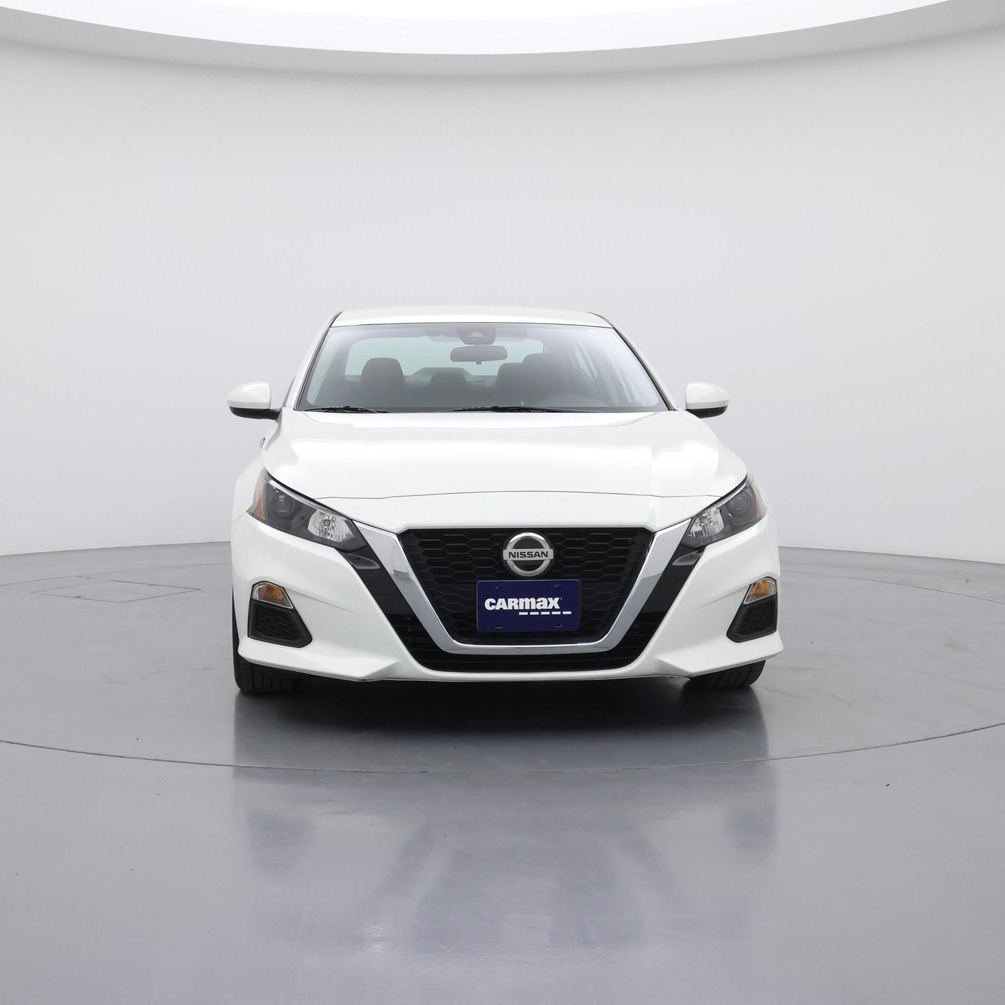 Thumbnail: 2022 Nissan Altima - 5