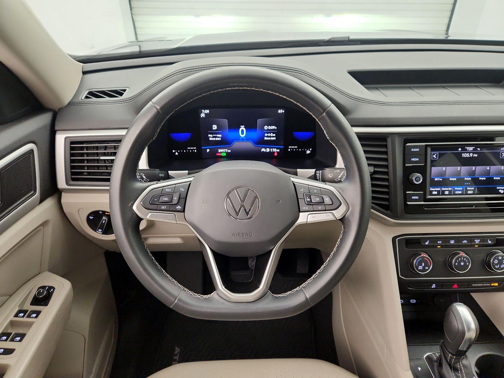 Thumbnail: 2022 Volkswagen Atlas - 10