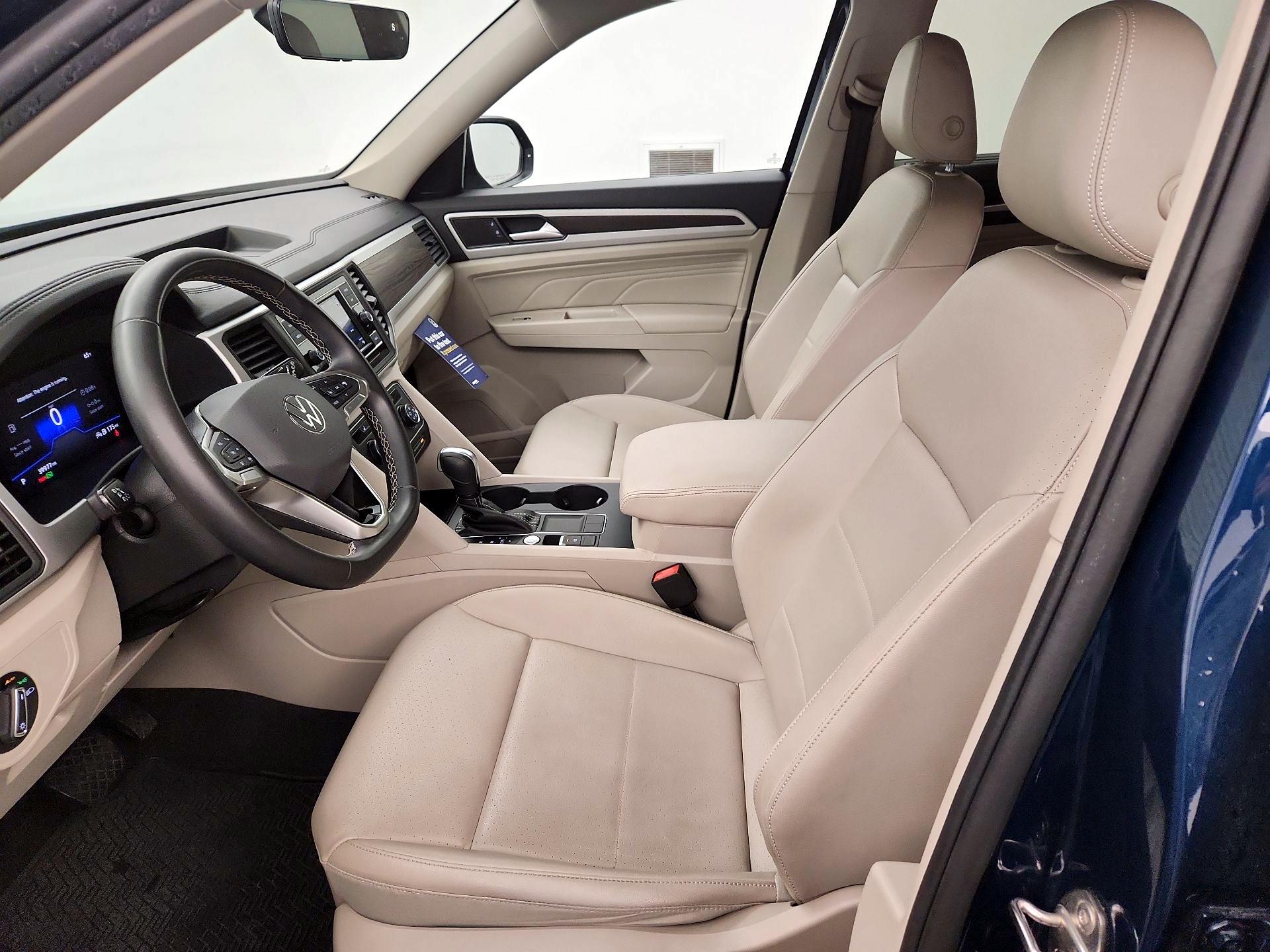 Thumbnail: 2022 Volkswagen Atlas - 11