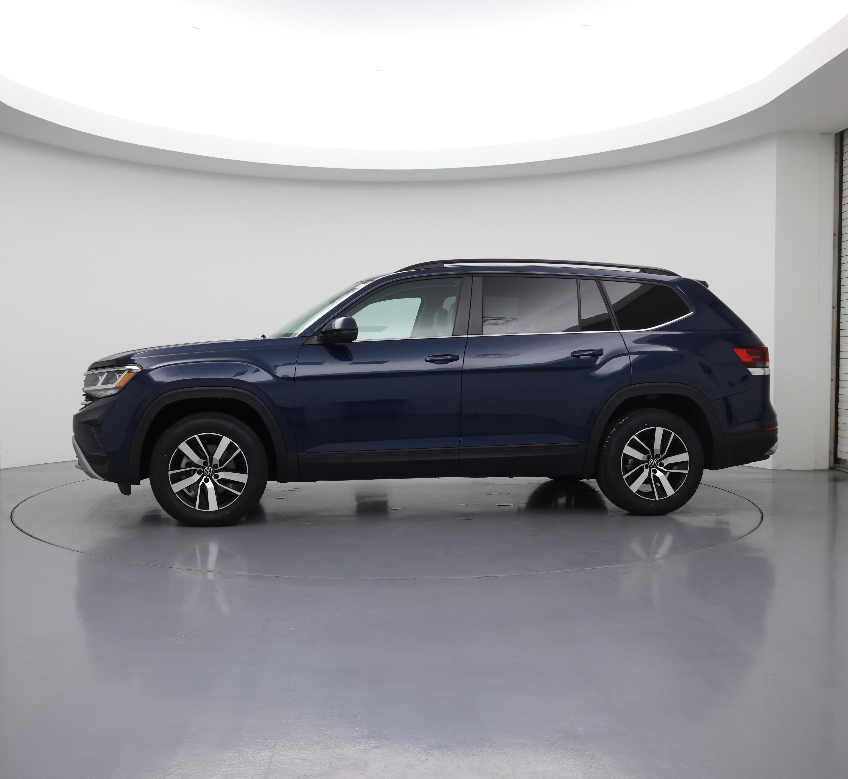 Thumbnail: 2022 Volkswagen Atlas - 3