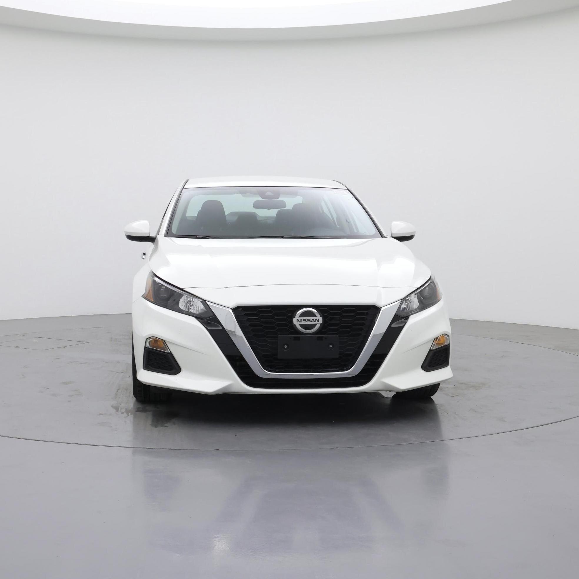 Thumbnail: 2022 Nissan Altima - 5