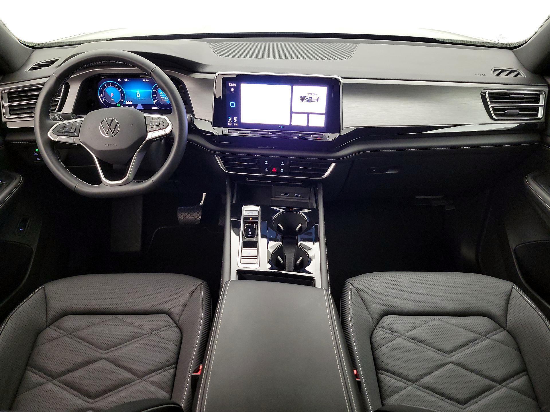 Thumbnail: 2024 Volkswagen Atlas - 9