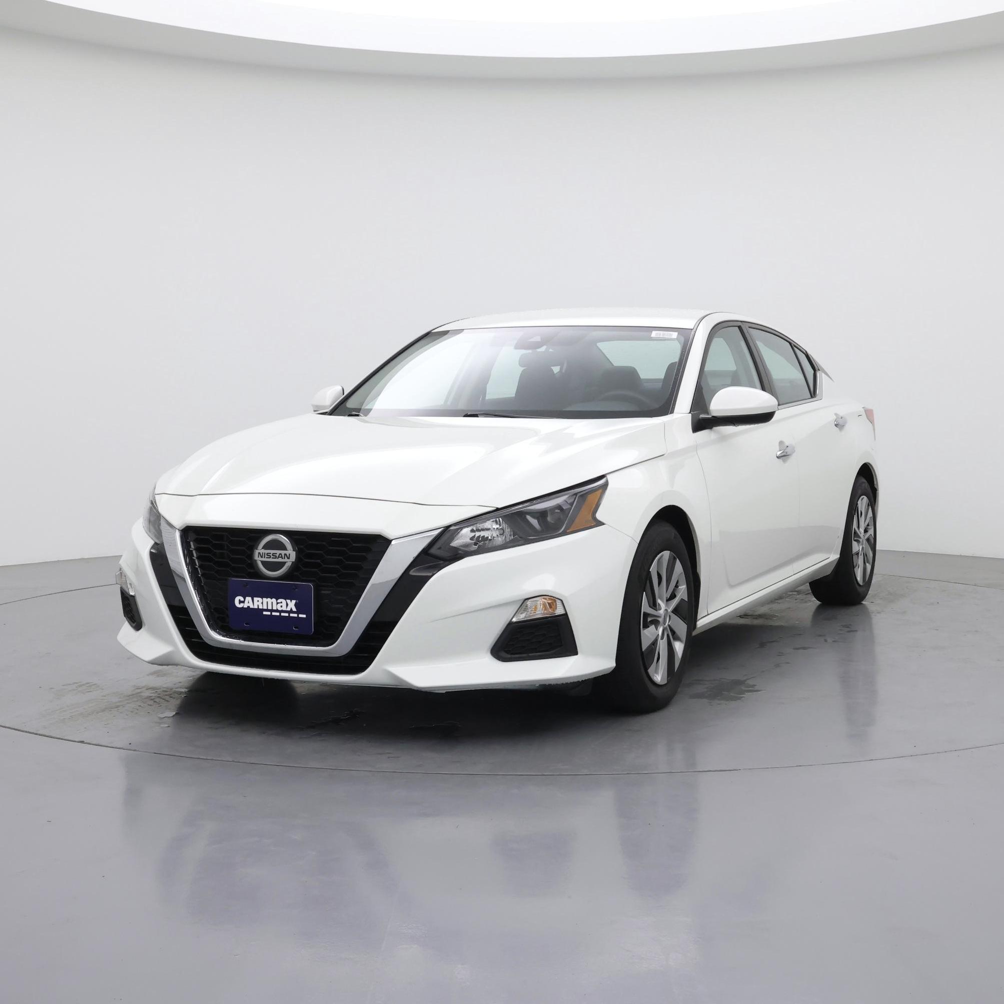 Thumbnail: 2022 Nissan Altima - 4