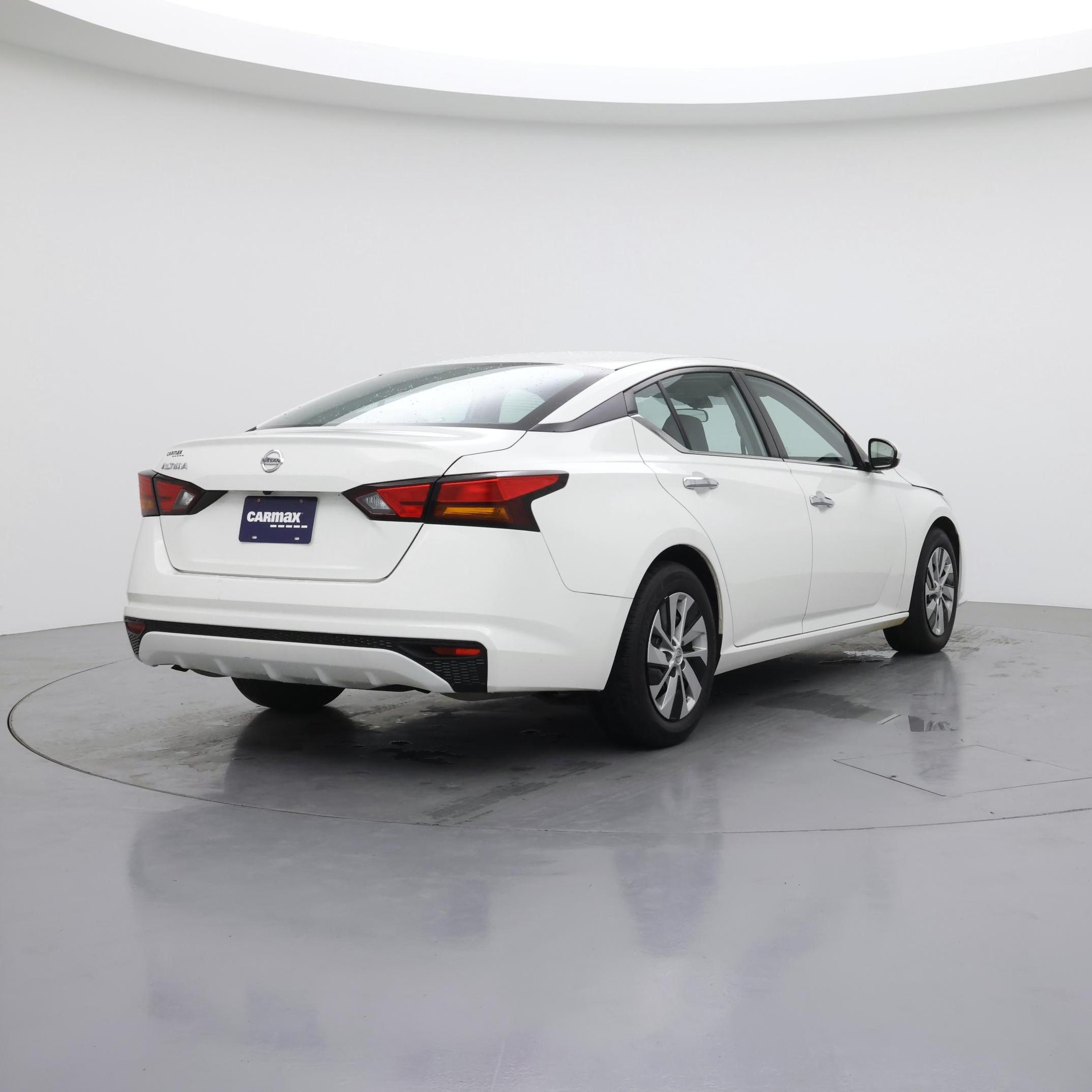 Thumbnail: 2022 Nissan Altima - 8