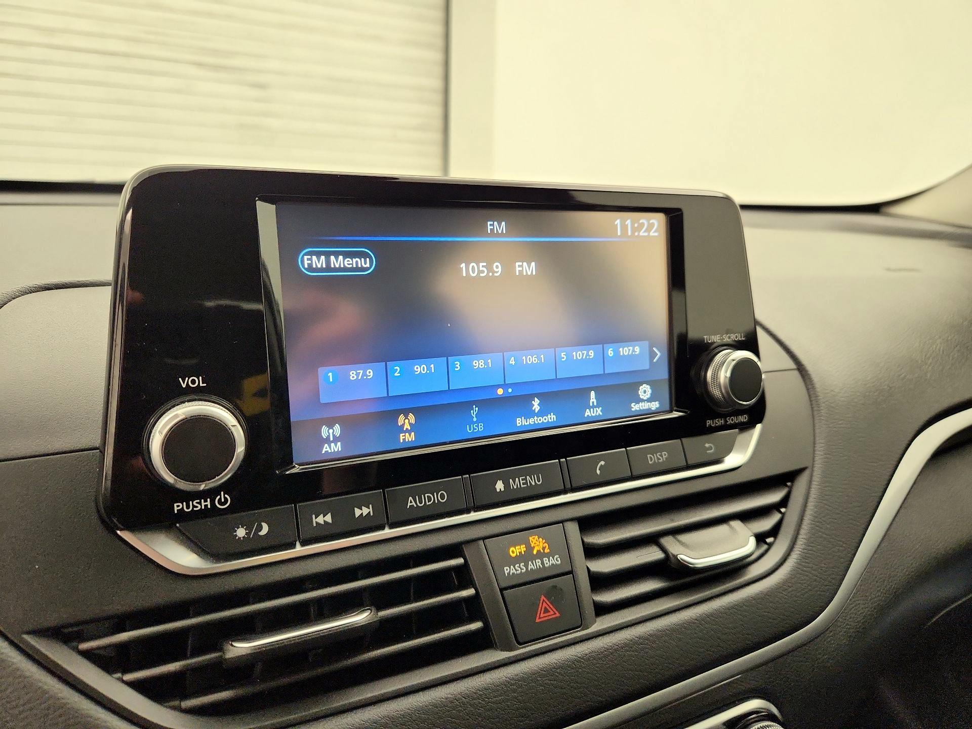 Thumbnail: 2022 Nissan Altima - 15