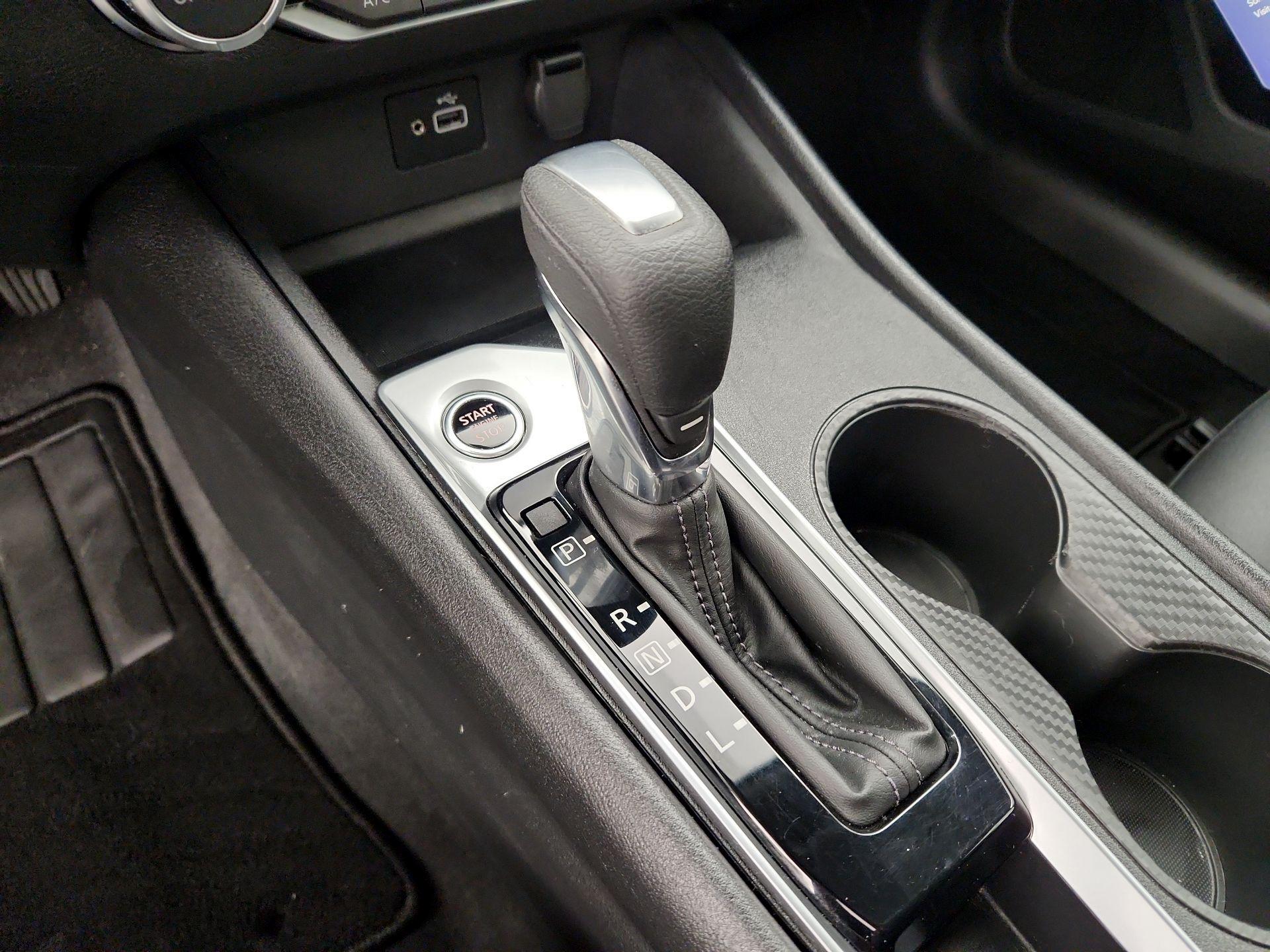 Thumbnail: 2022 Nissan Altima - 17