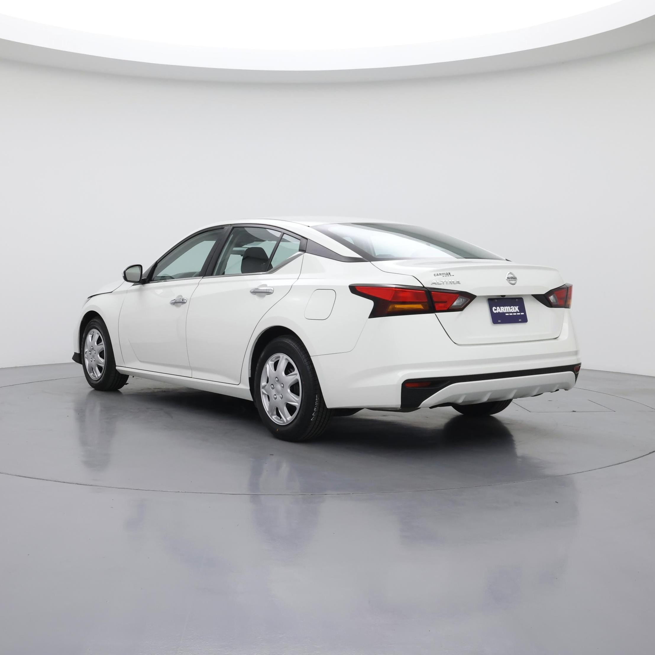 Thumbnail: 2022 Nissan Altima - 2