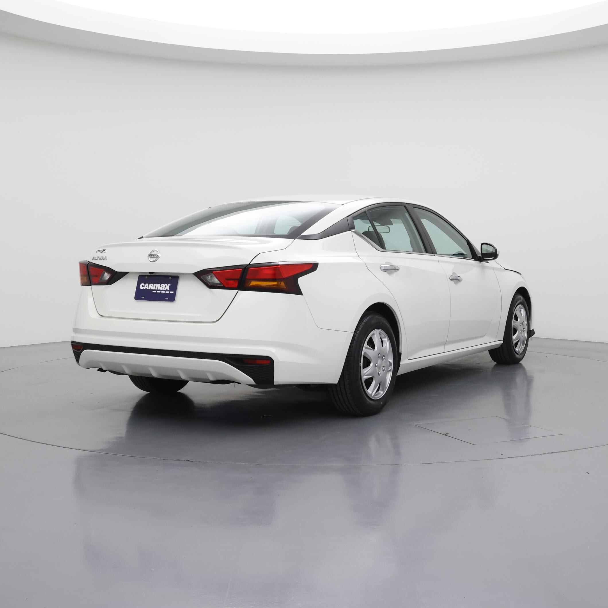 Thumbnail: 2022 Nissan Altima - 8