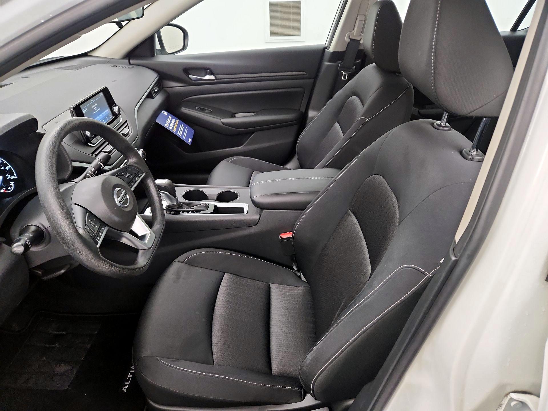 Thumbnail: 2022 Nissan Altima - 11