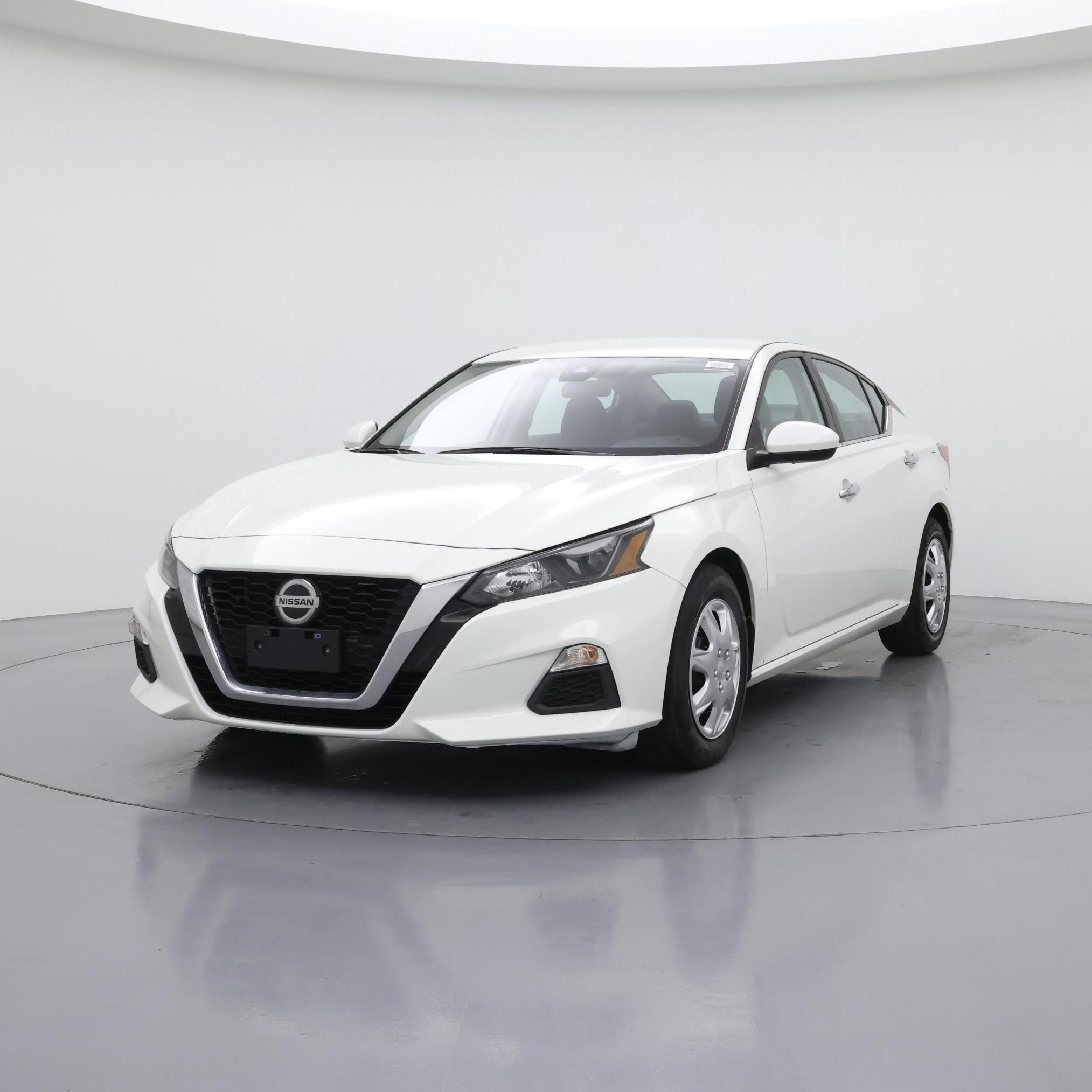 Thumbnail: 2022 Nissan Altima - 4