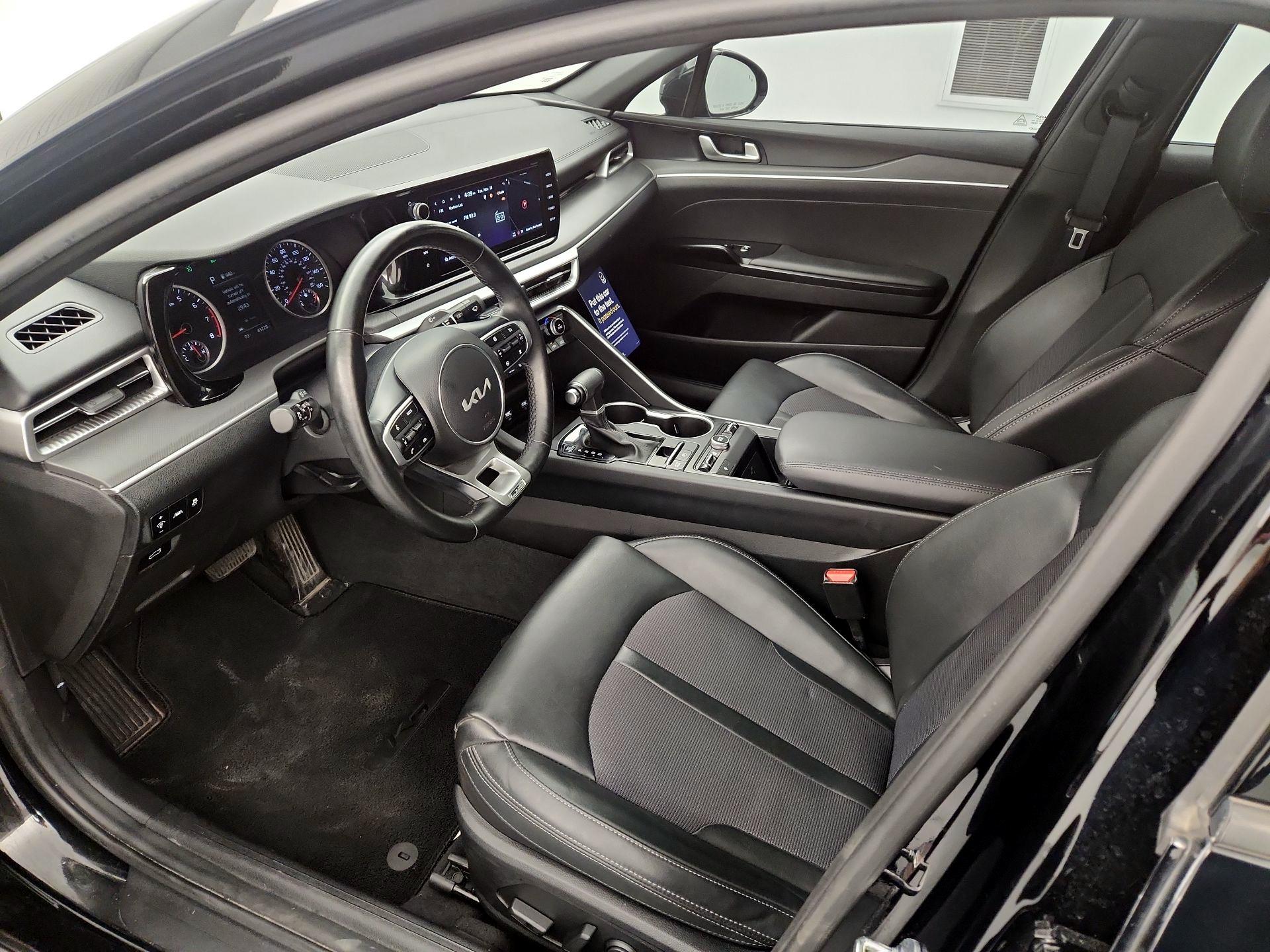 Thumbnail: 2023 Kia K5 - 11