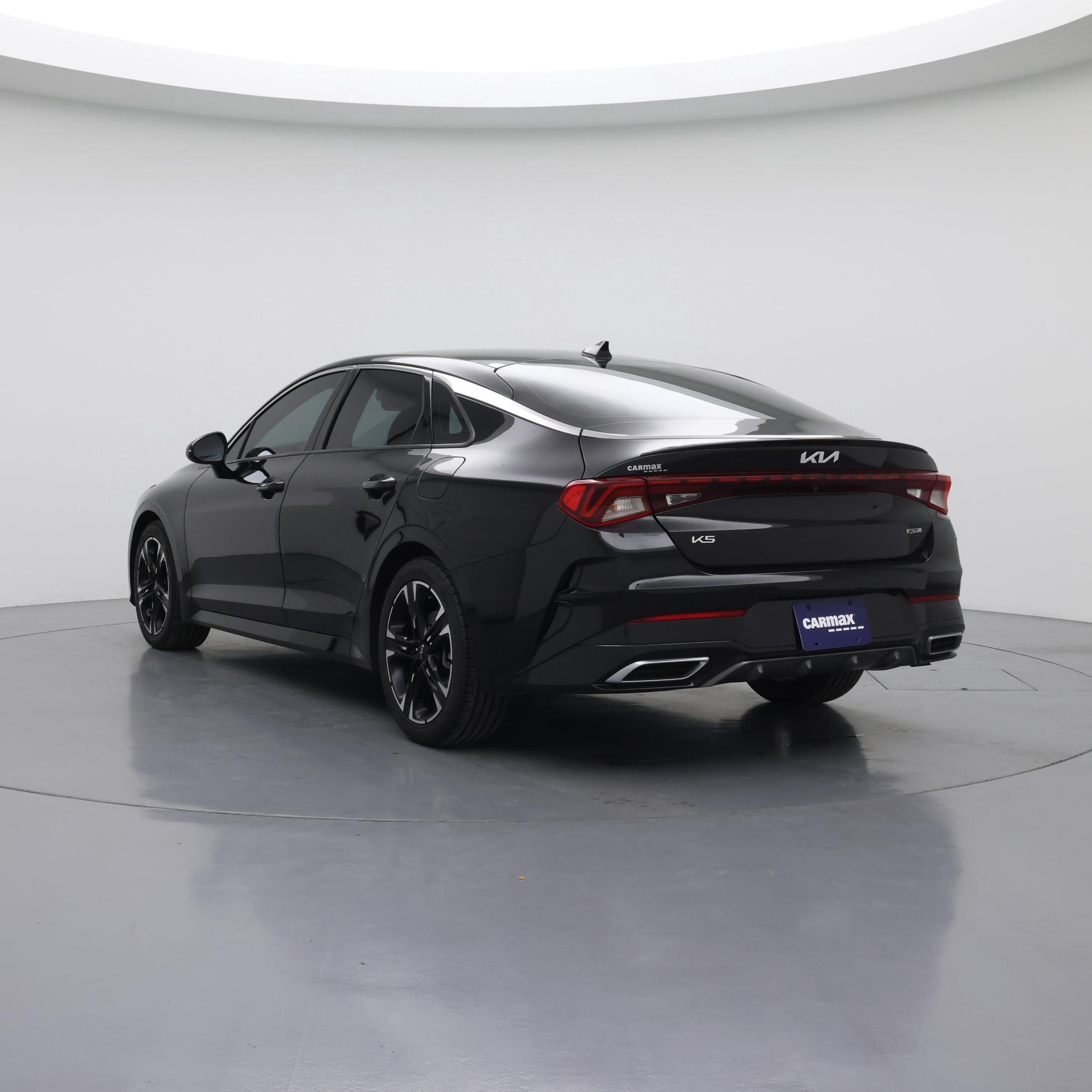 Thumbnail: 2023 Kia K5 - 2