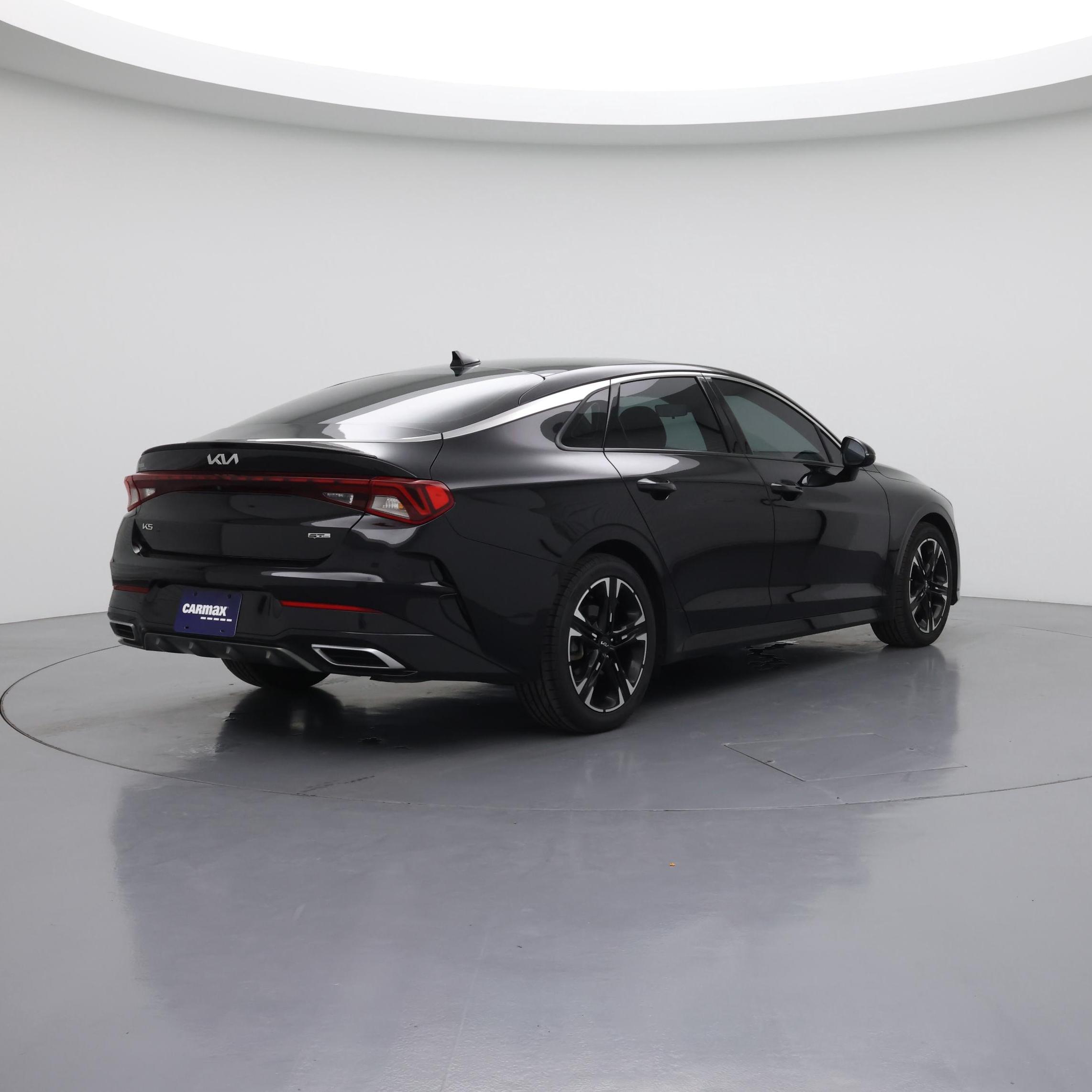 Thumbnail: 2023 Kia K5 - 8