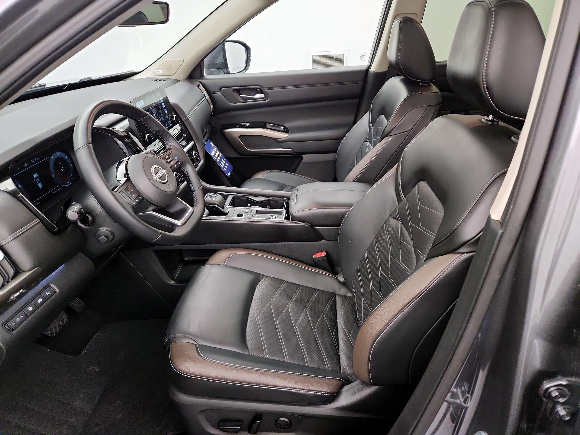 Thumbnail: 2024 Nissan Pathfinder - 11