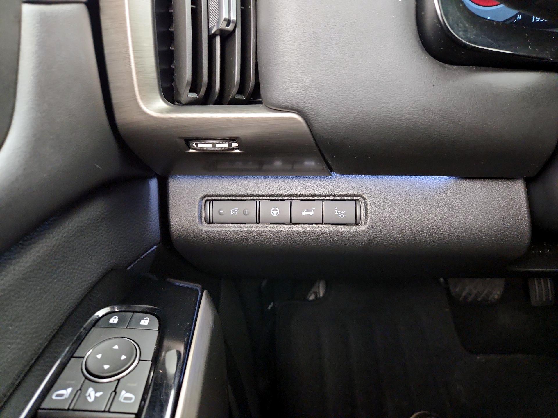 Thumbnail: 2024 Nissan Pathfinder - 13