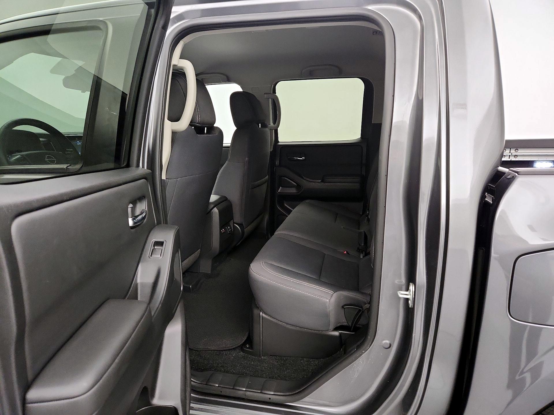 Thumbnail: 2023 Nissan Frontier - 19