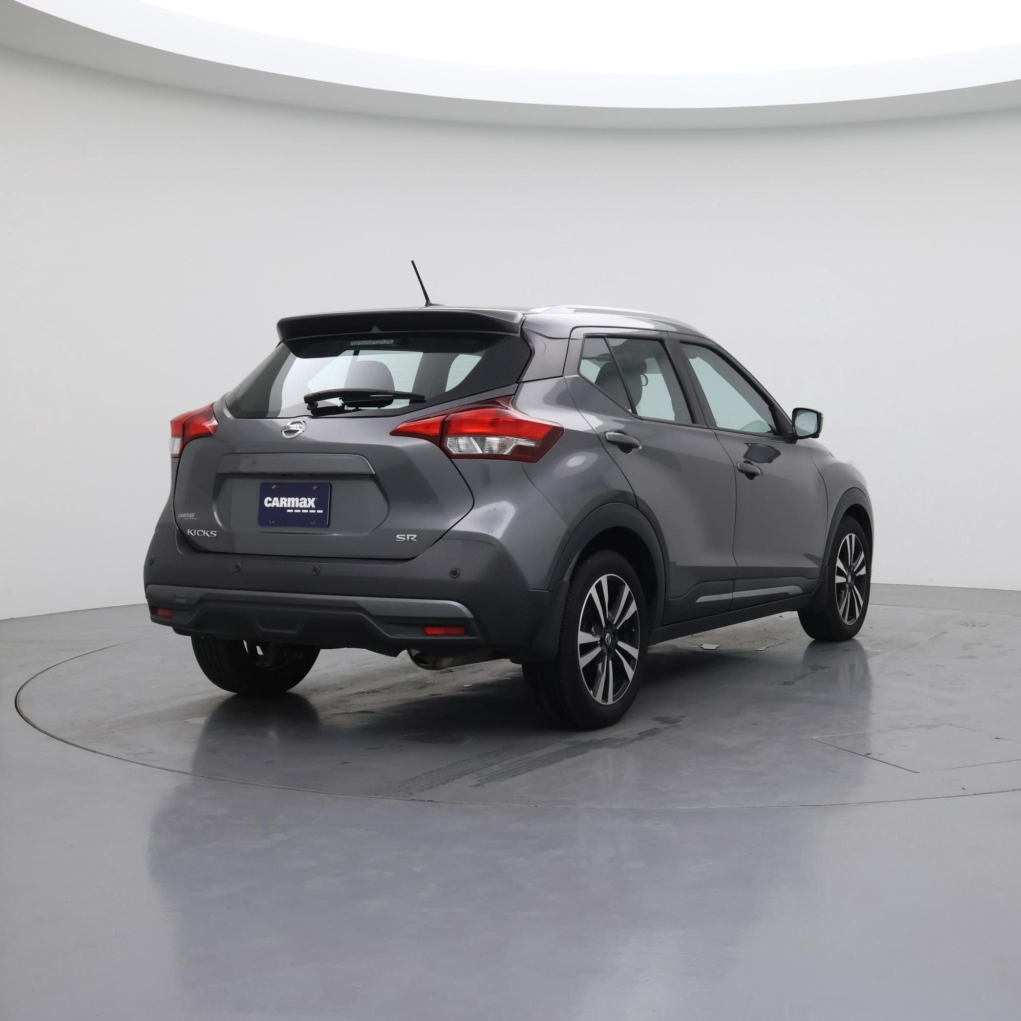 Thumbnail: 2020 Nissan Kicks - 8